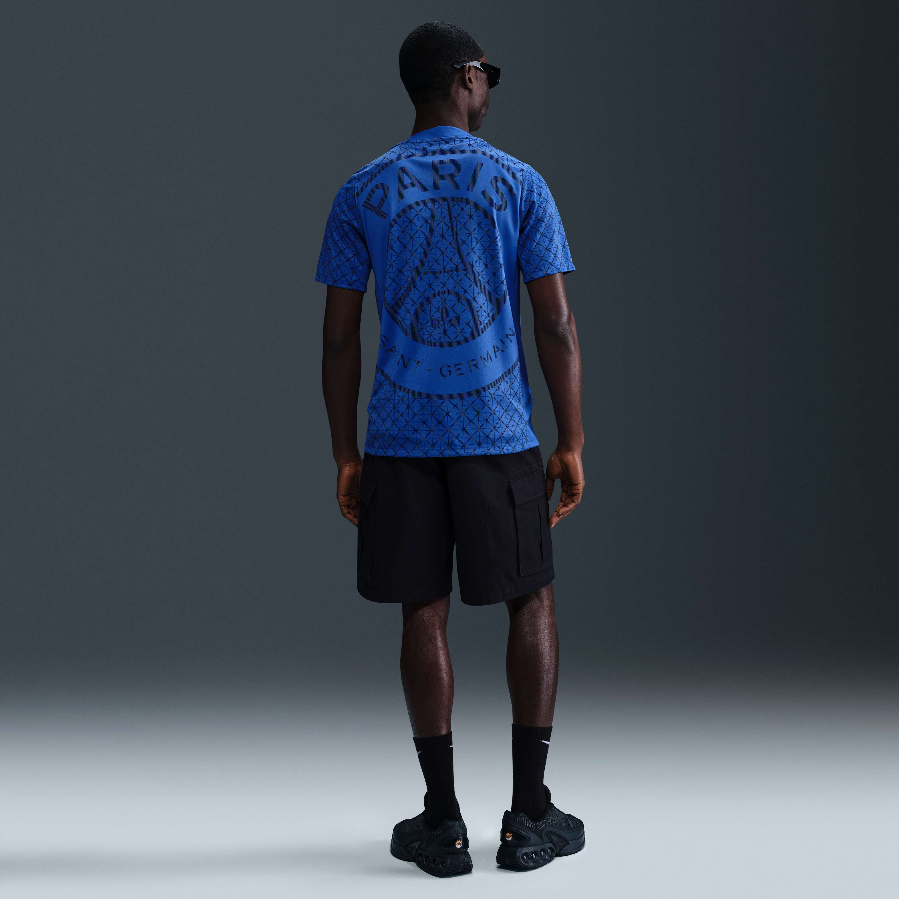 باريس سان جيرمان اكاديمي برو الأساسي image number 4