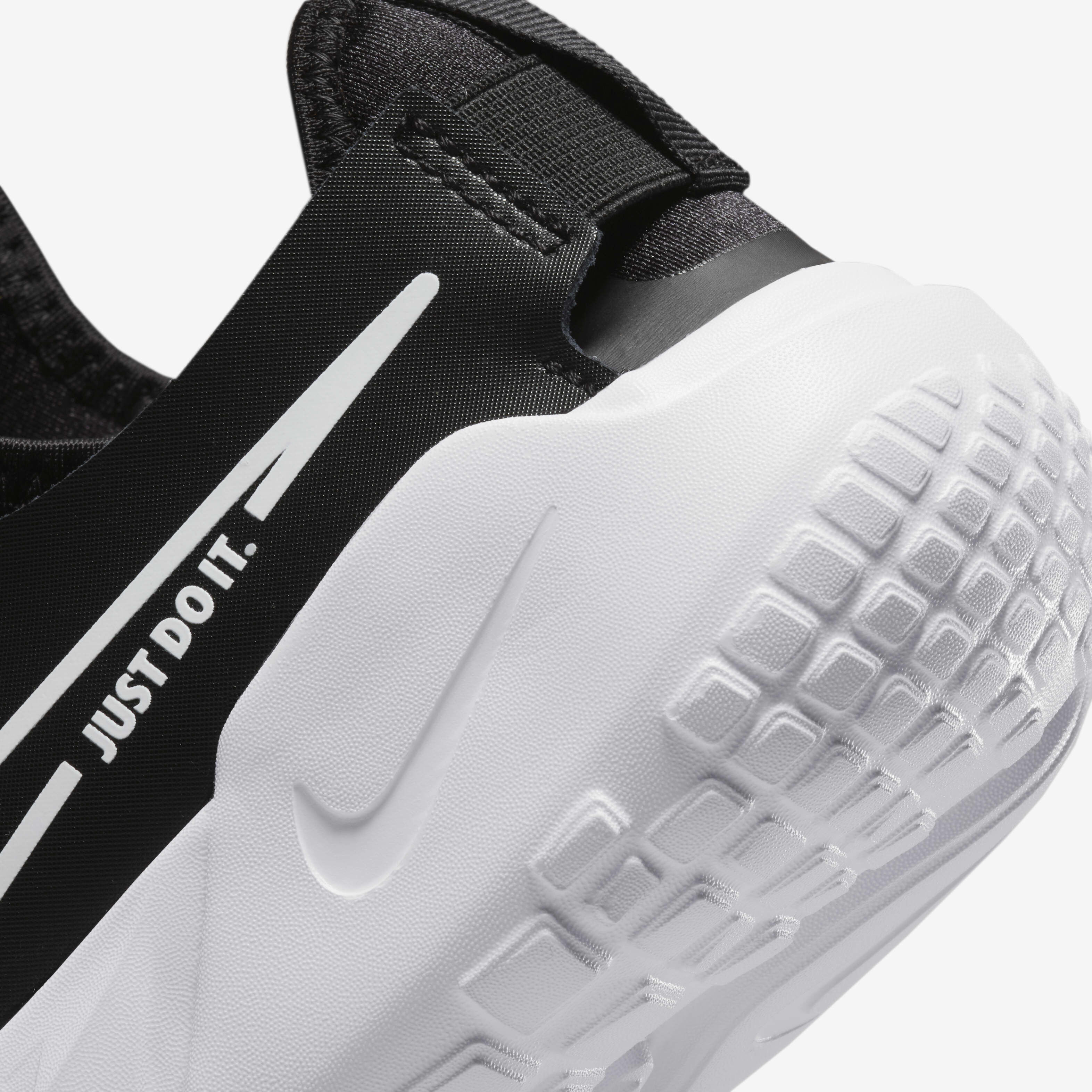 Buy Nike Flex Runner 2 Older Kids Road Running Shoes Nike UAE Official