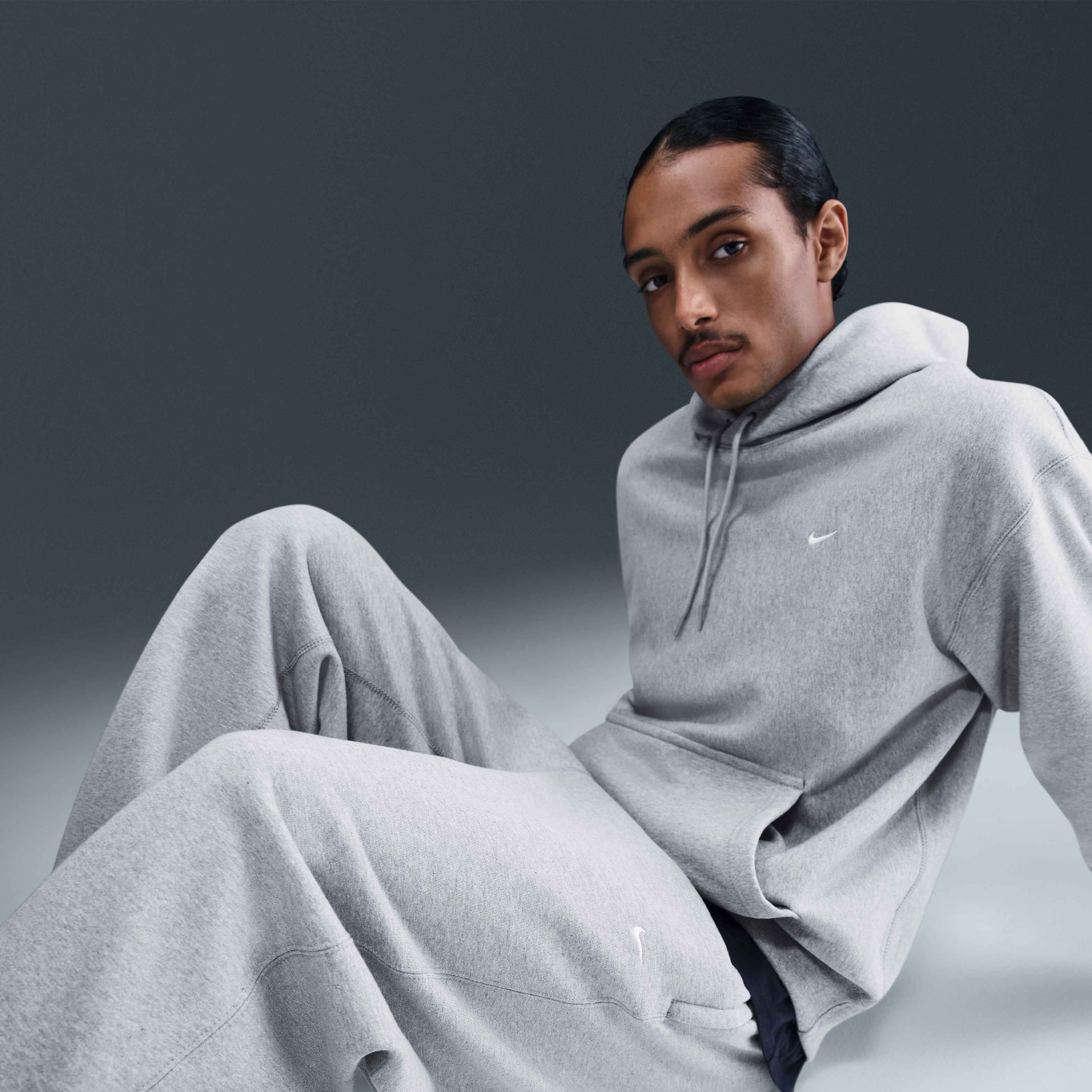 نايكي سولو سووش image number 4