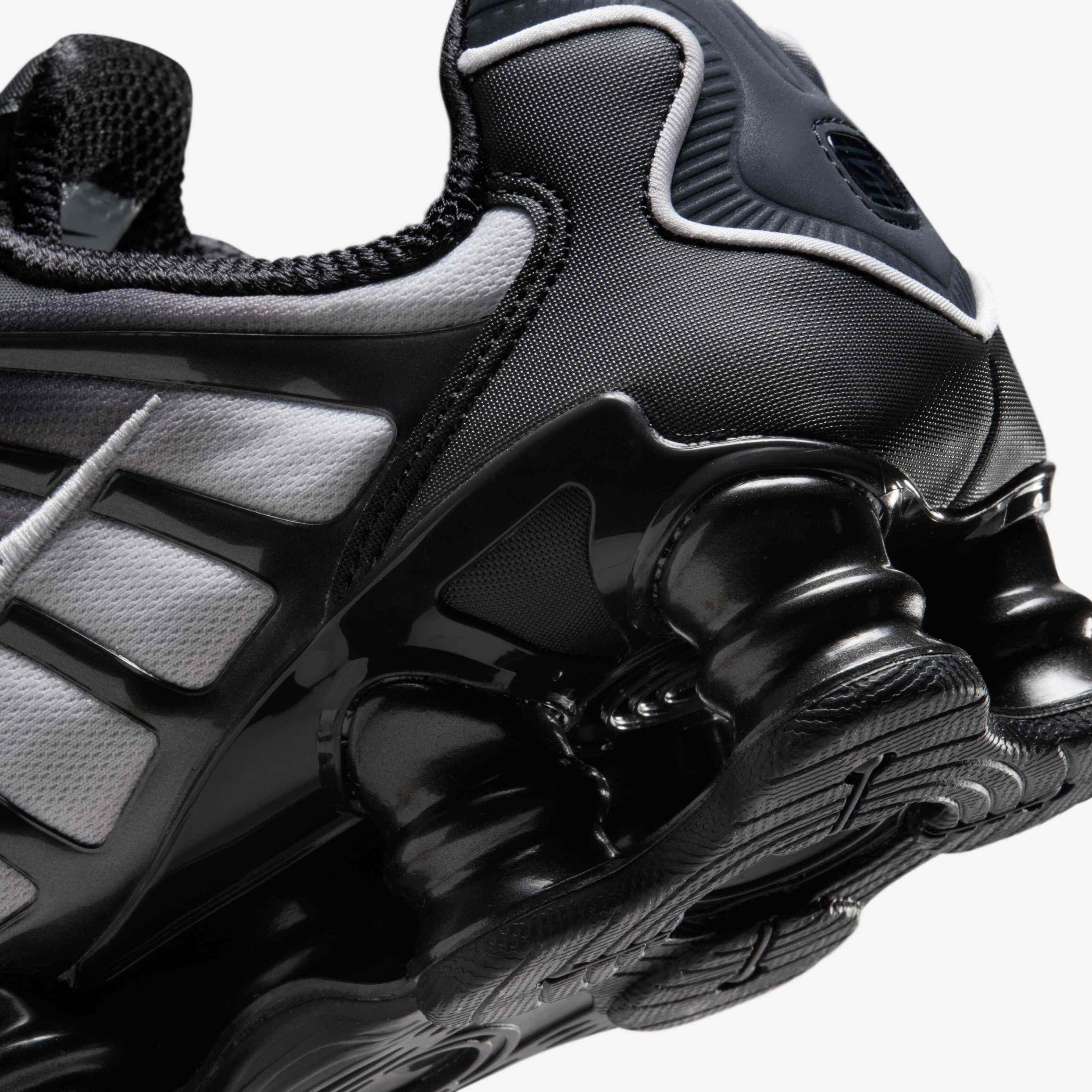 نايكي شوكس TL فيد image number 7