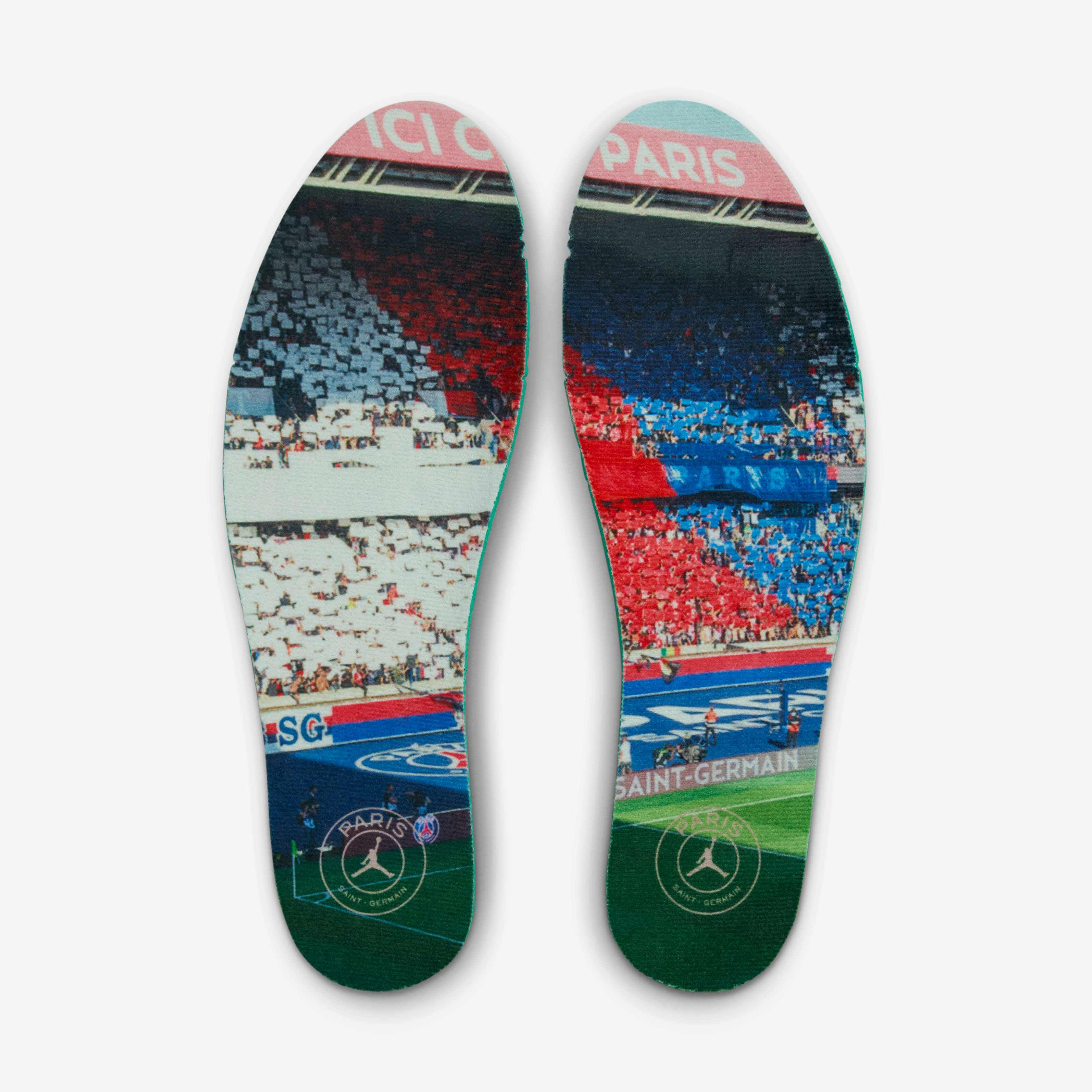 Paris Saint-Germain x Air Jordan 4 RM image number 9