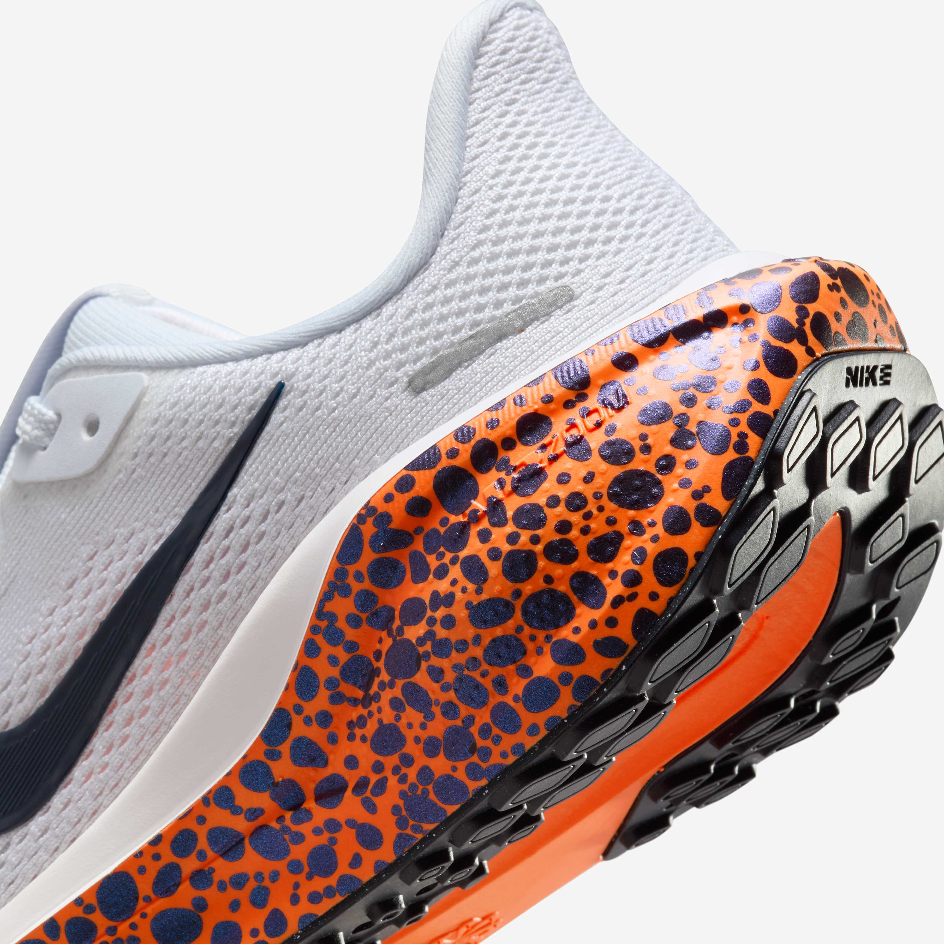 Nike Pegasus 41 Electric image number 7