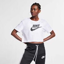 Nike Sportswear Essential