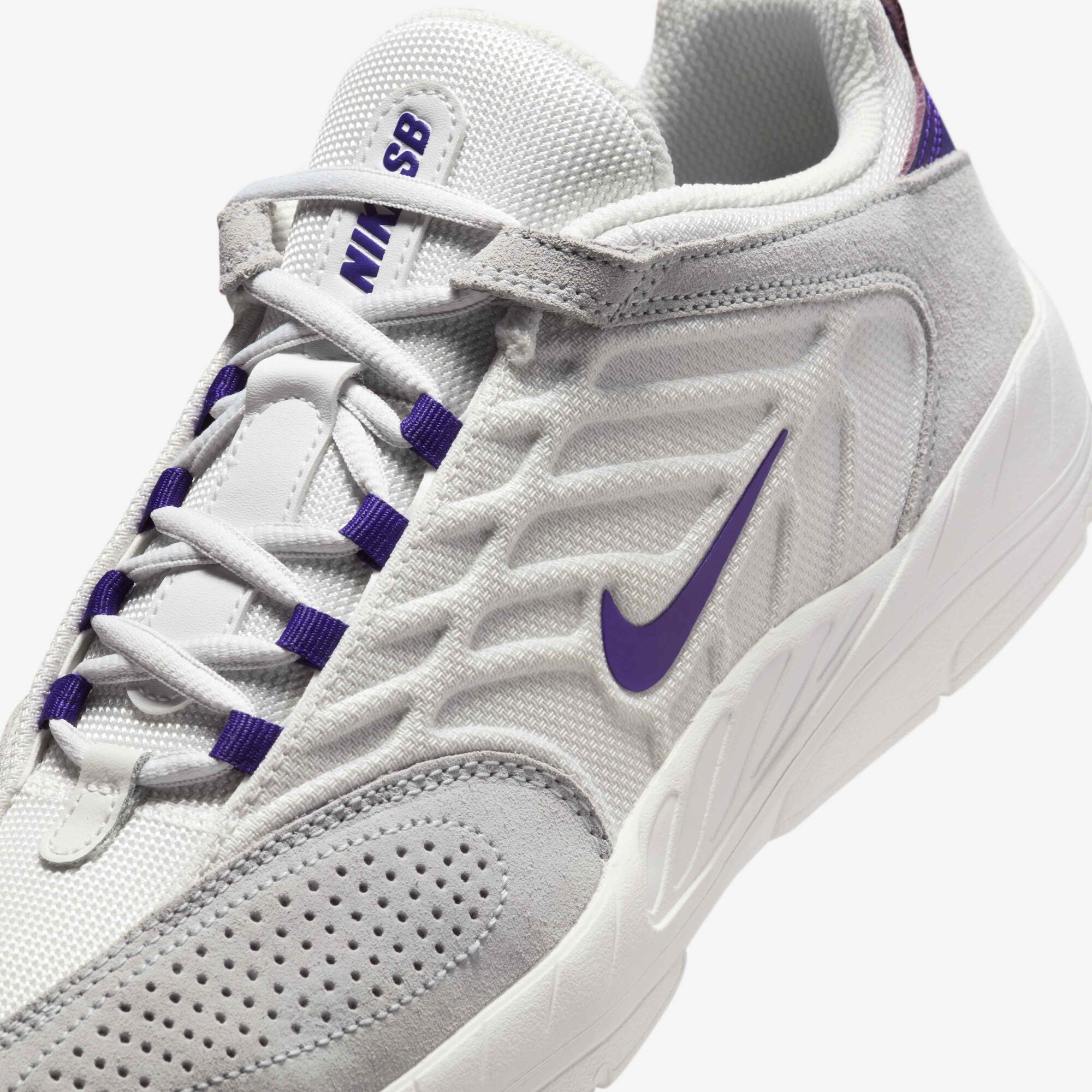 Zoom image