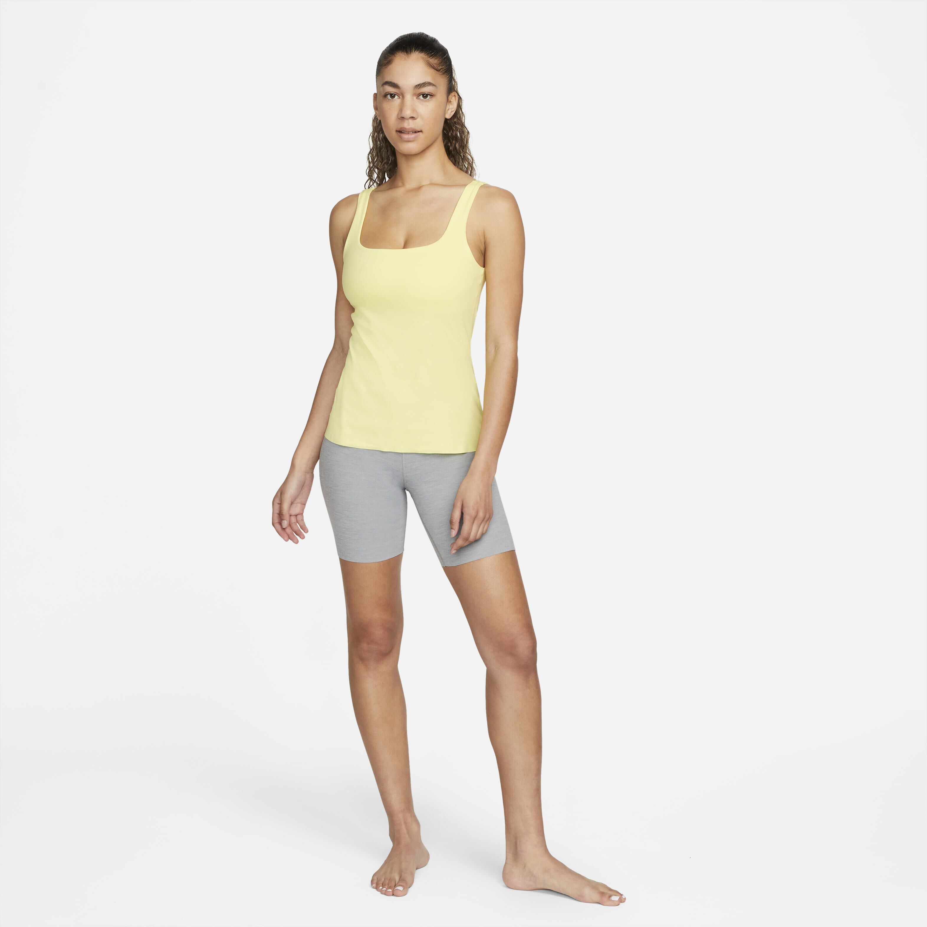 Nike Yoga Luxe image number 5