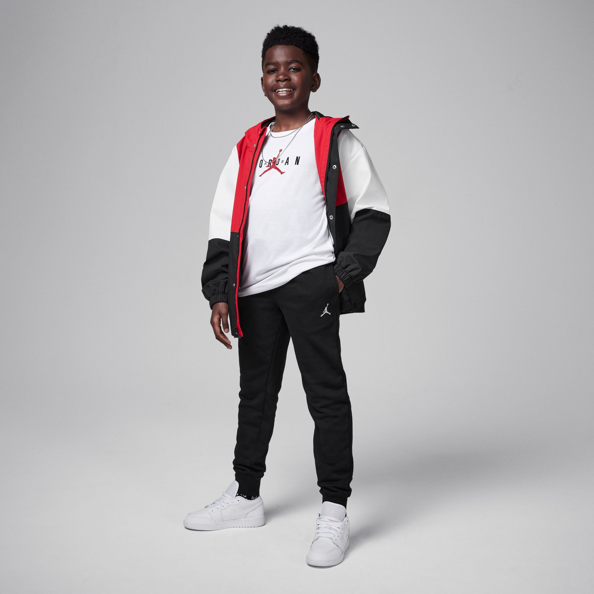 Jordan MJ Brooklyn French Terry Essentials image number 5