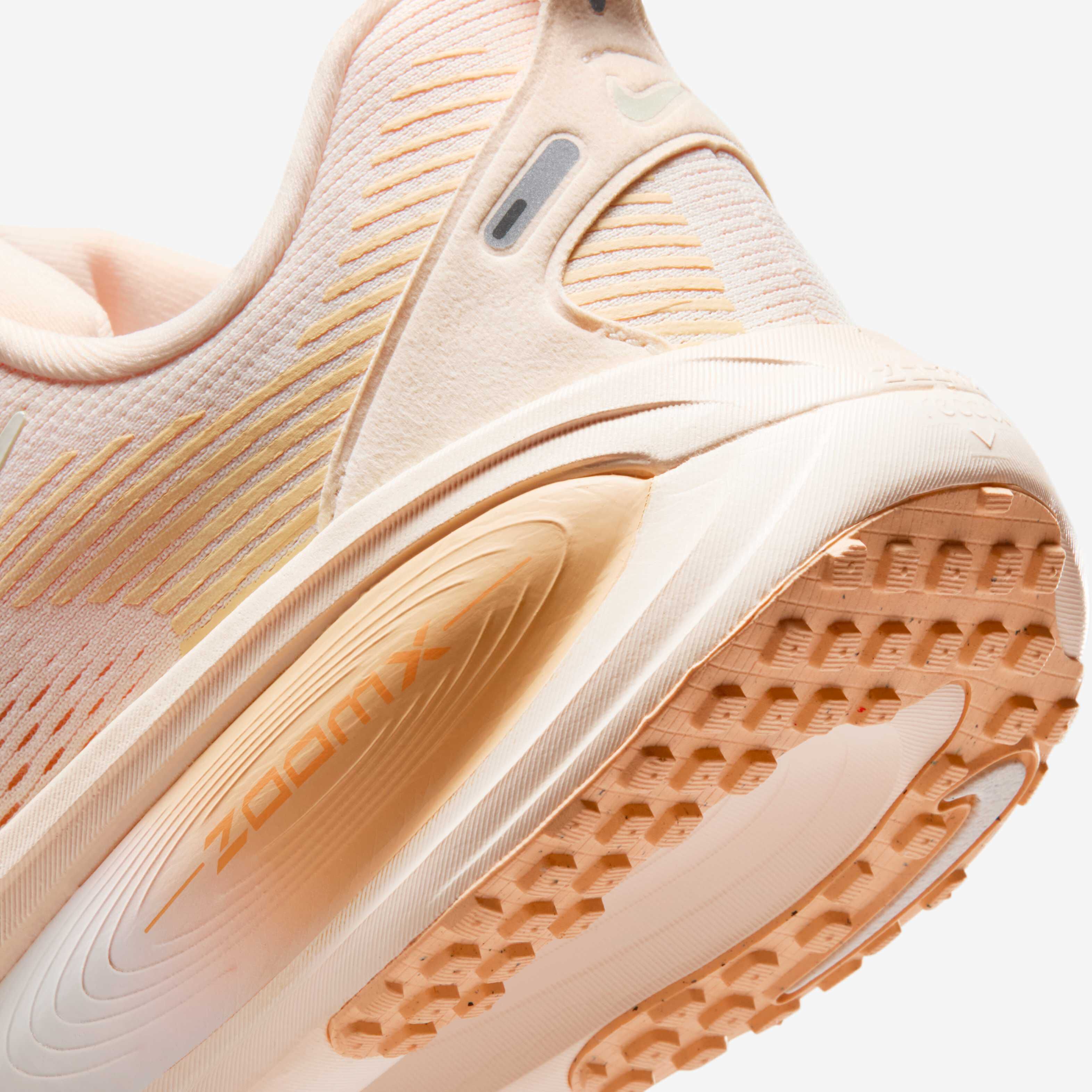 نايكي فوميرو 18 image number 7