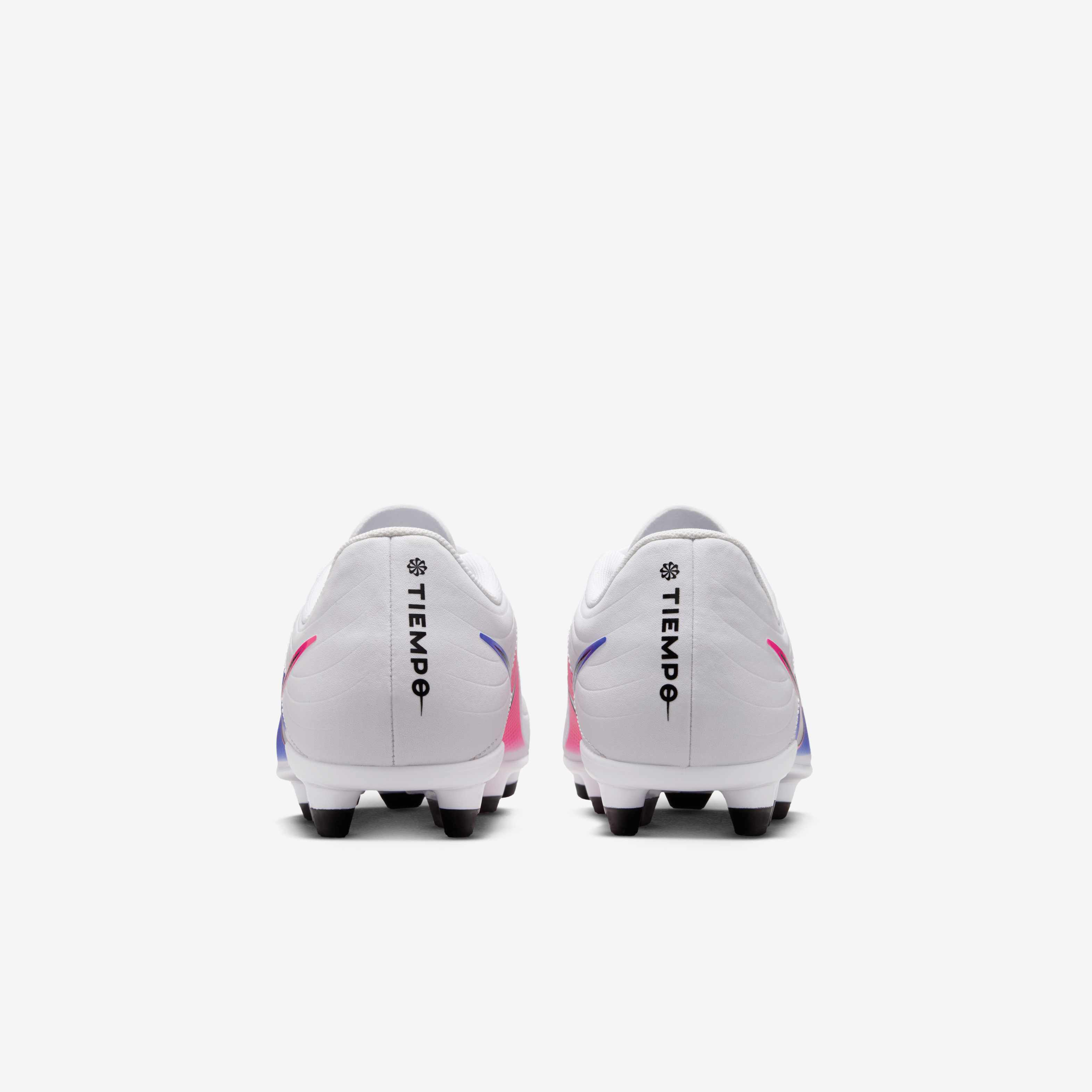 Nike Jr. Tiempo Maestro Club image number 5