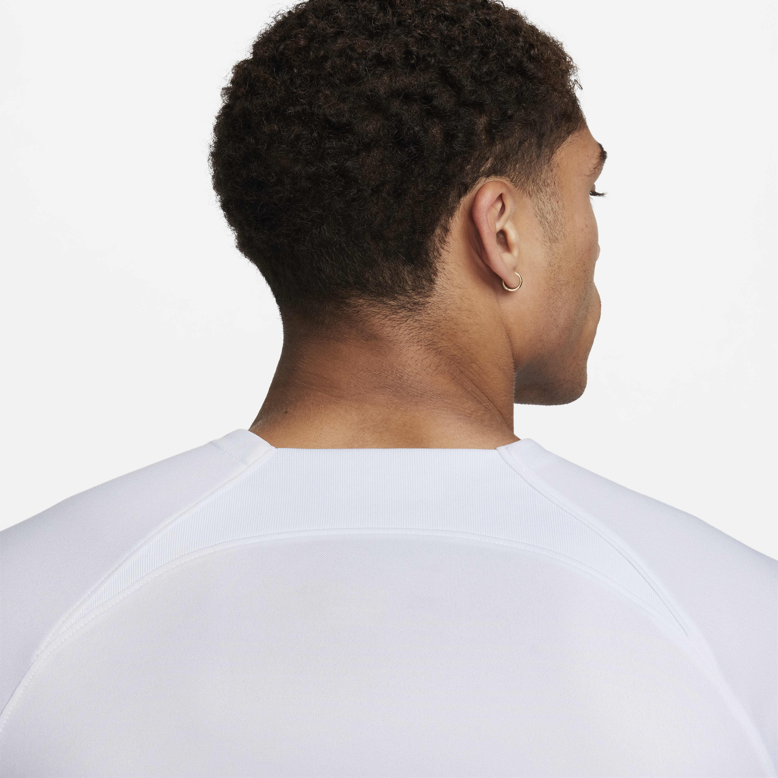 انتر ميلان 2023/24 ستيديوم الاحتياطي image number 6