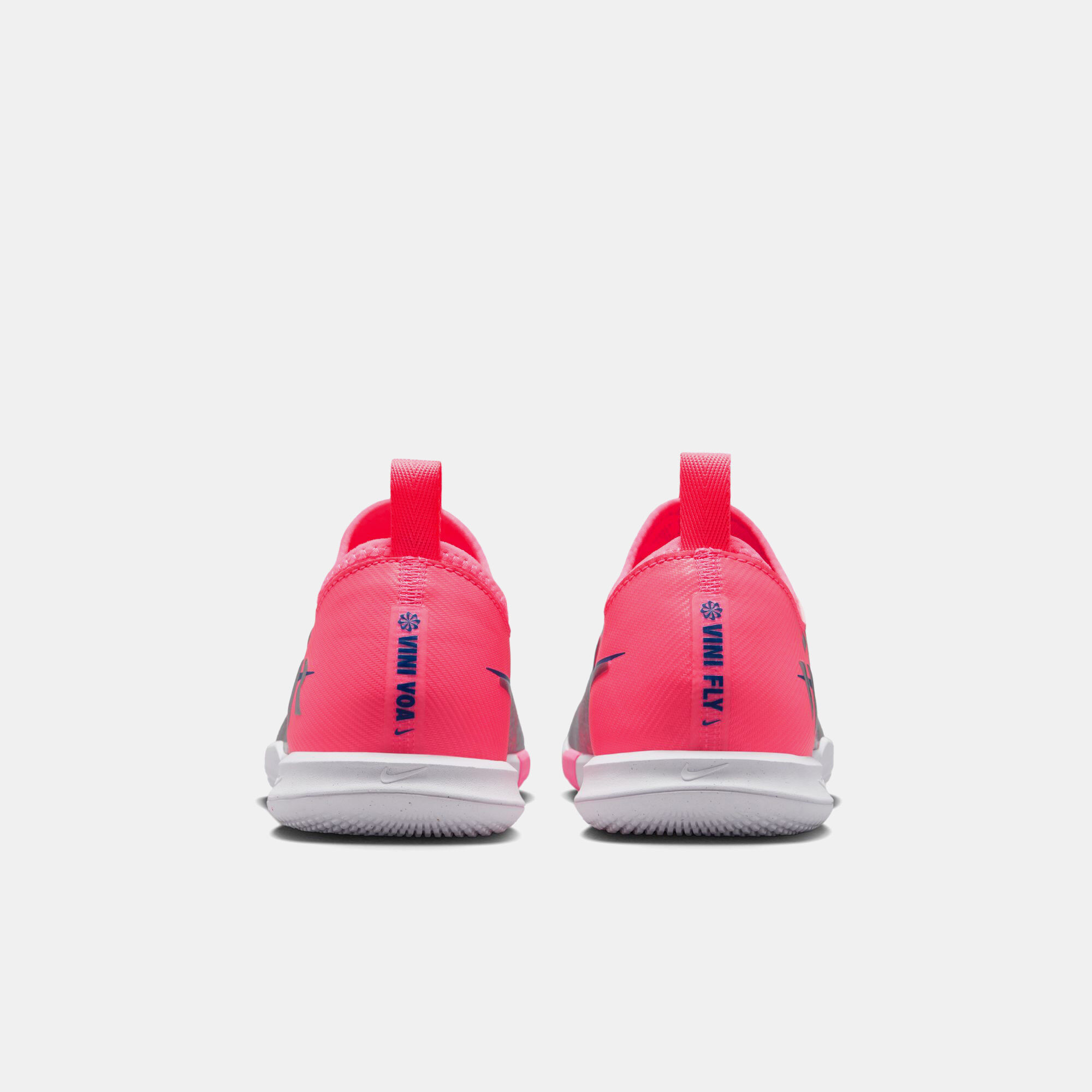 فينيسيوس جونيور نايكي جونيور ميركيوريال فايبور 16 أكاديمي "فيني جونيور" image number 1