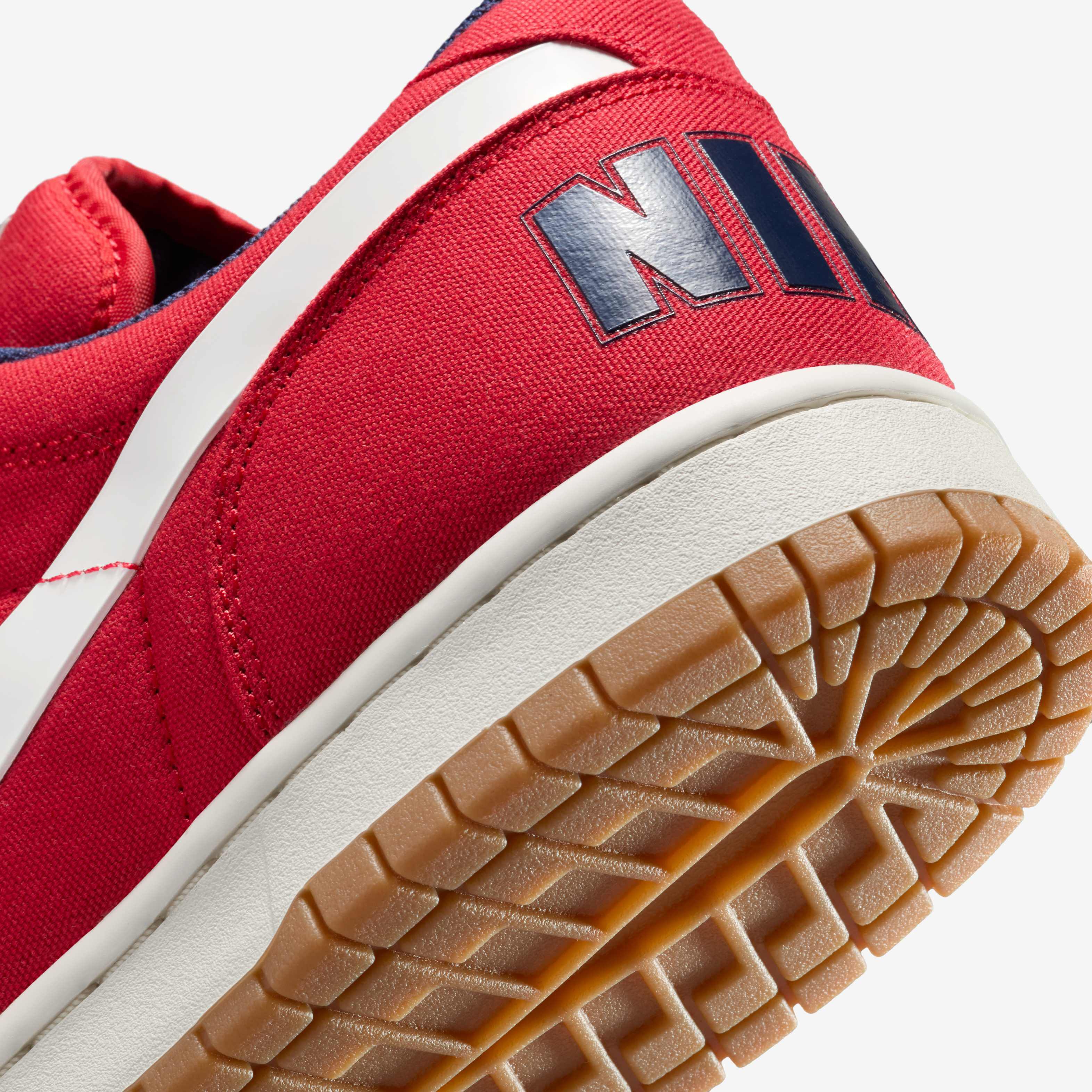 نايكي بيج لوكس لو image number 7