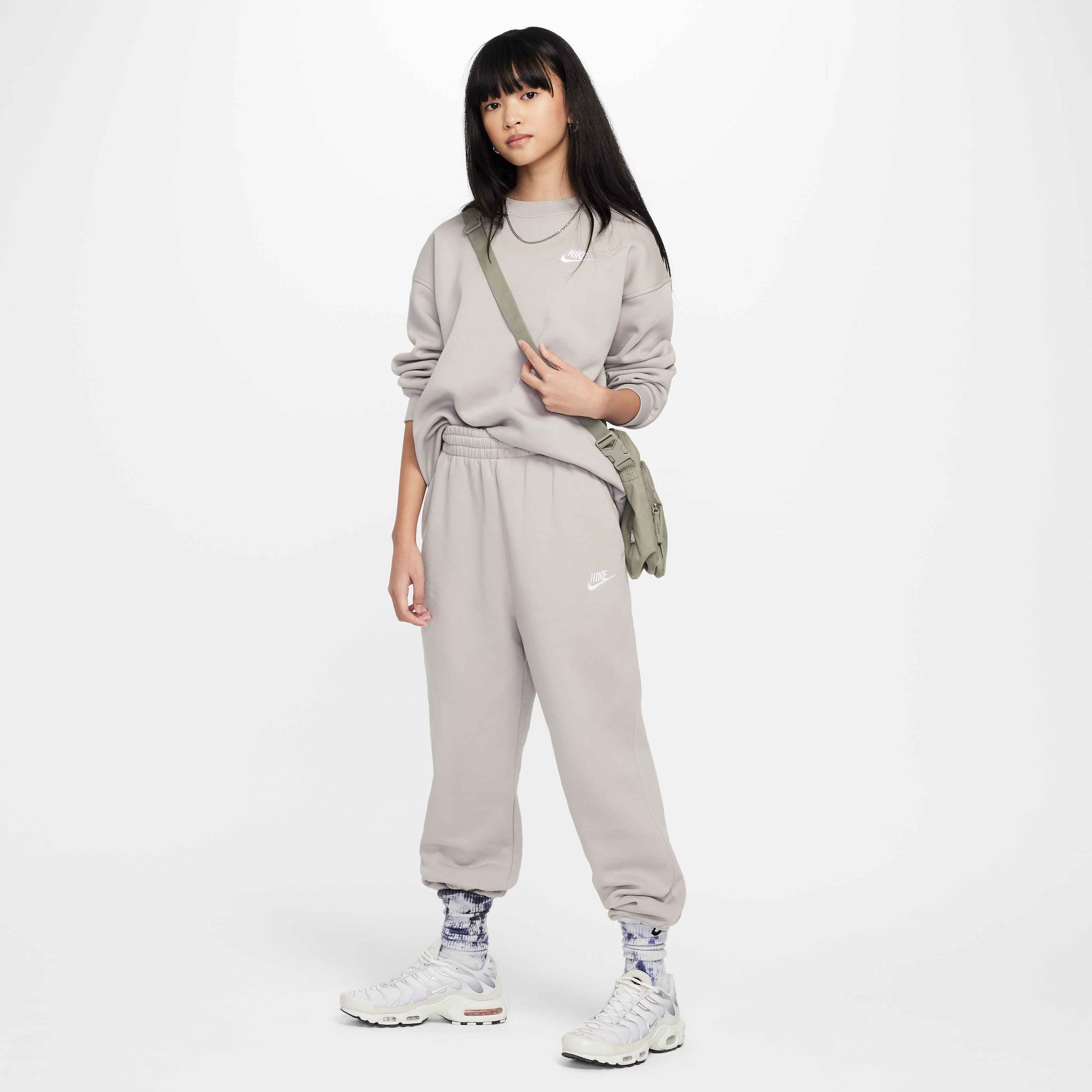 نايكي سبورتسوير كلوب فليس image number 6