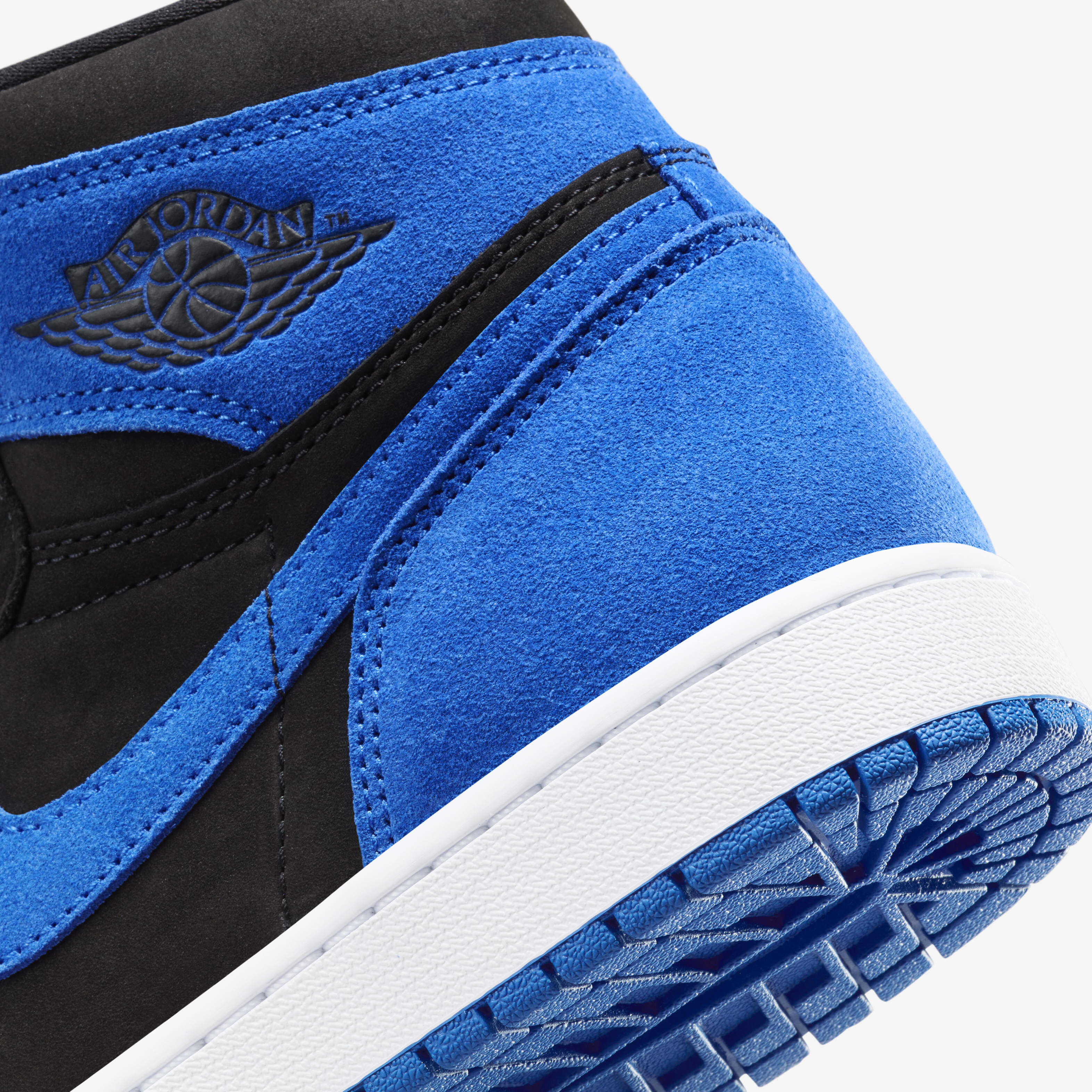 Air Jordan 1 High OG 'Royal Reimagined' image number 7