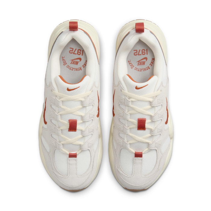 نايكي تيك هيرا image number 4 نايكي تيك هيرا image number 4