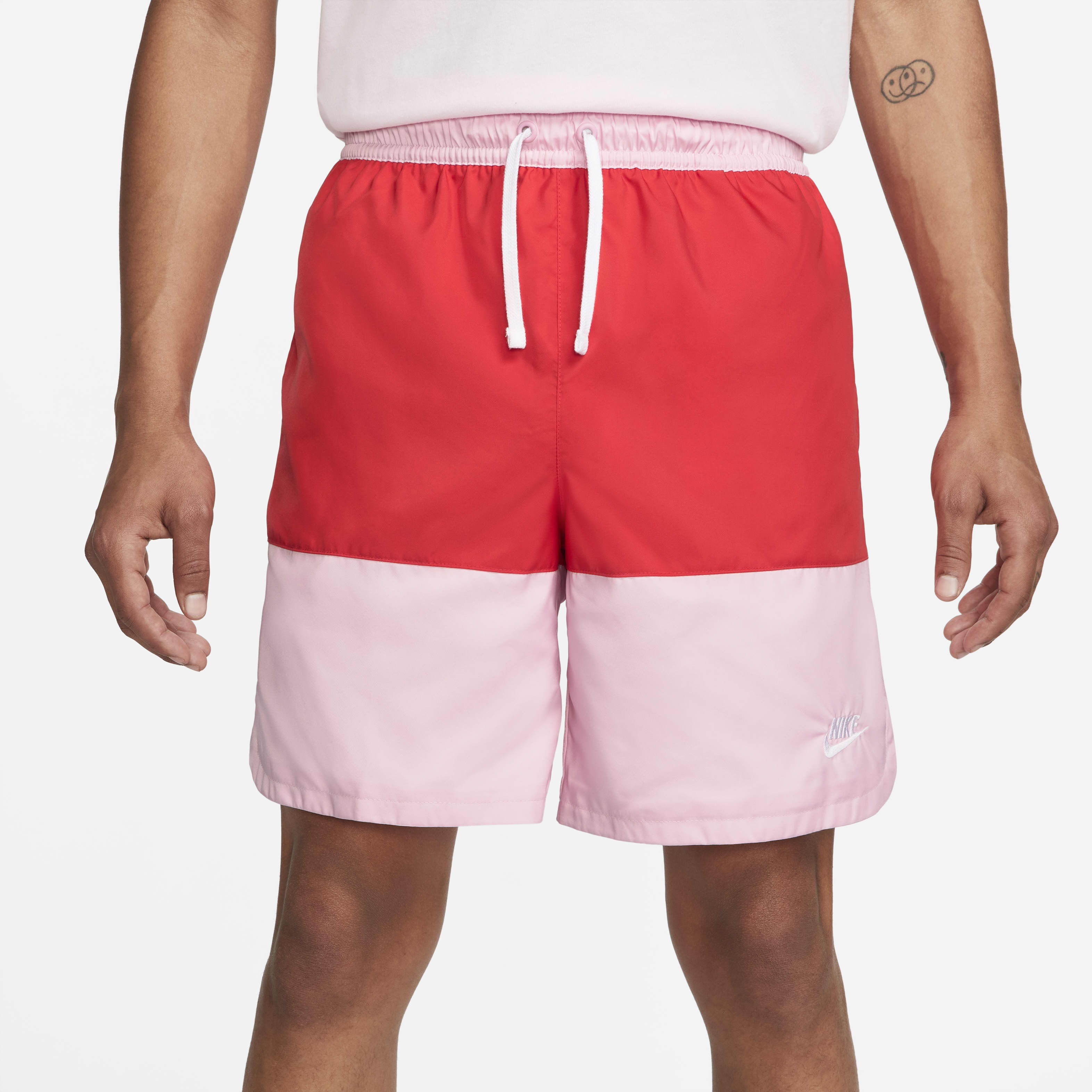 نايكي سبورتسوير سبورت ايسنشال image number 1