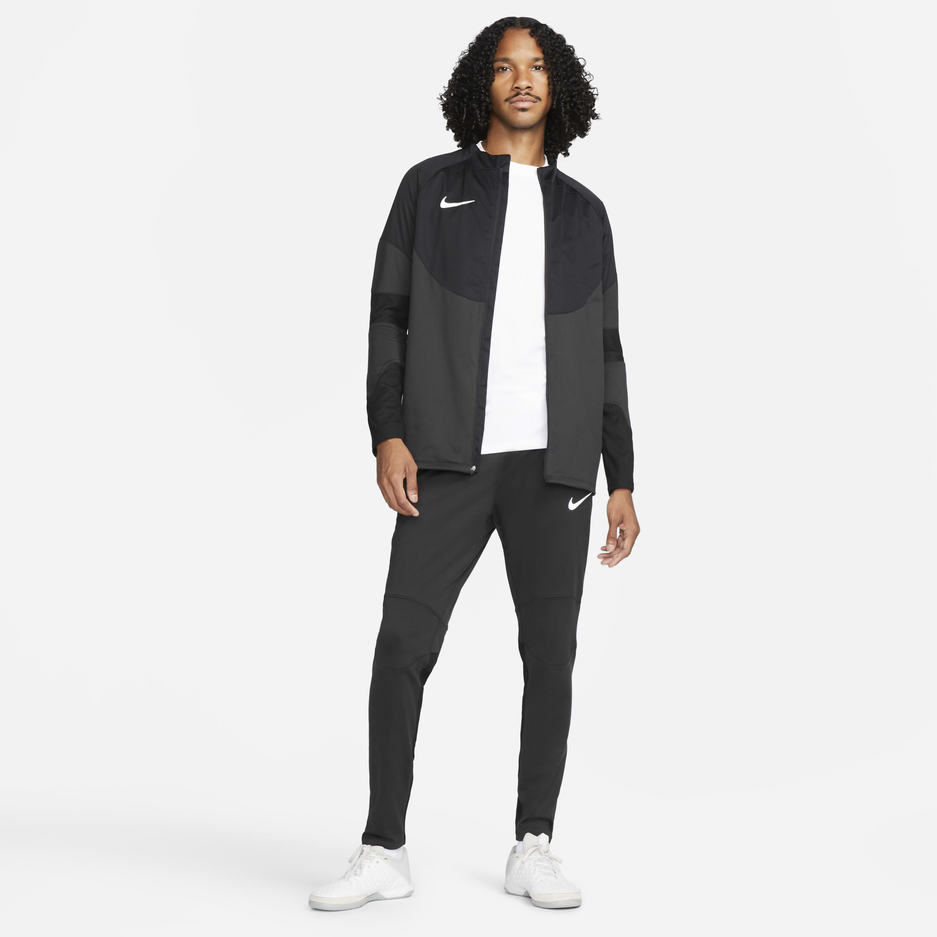 NIKE - Nike Therma-FIT ストライク ウィンター ウォリアー セットアップ Amazon.com: Nike Therma-FIT Academy Winter Warrior Men's
