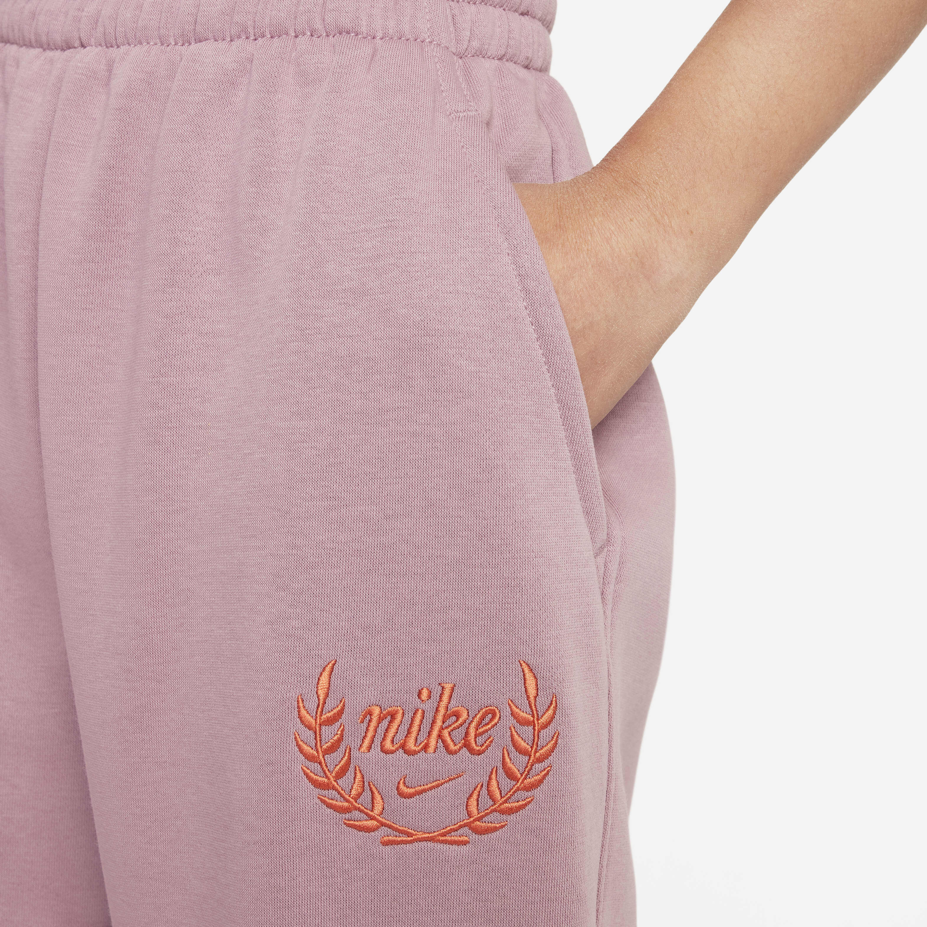 نايكي سبورتسوير كلوب فليس image number 3