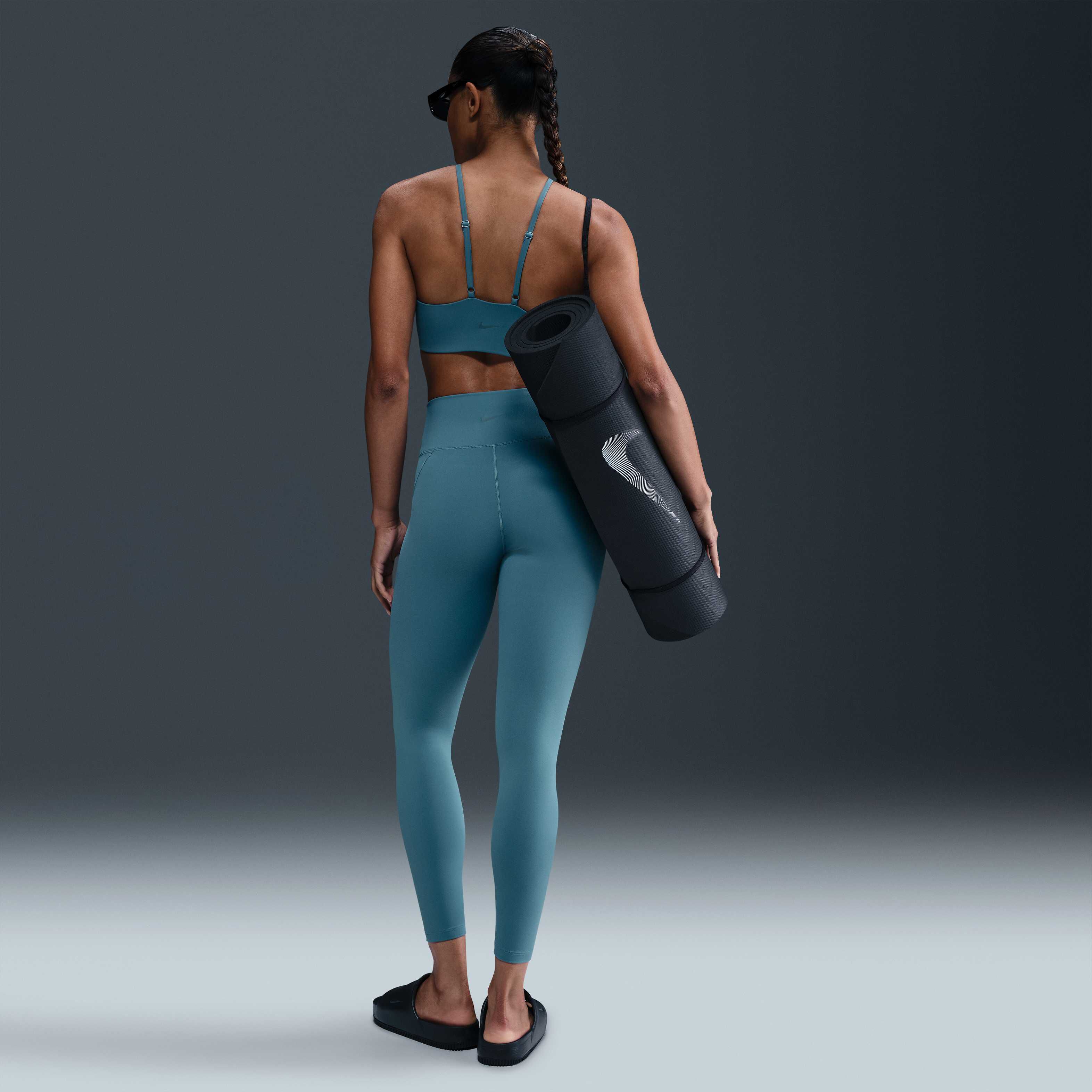 Nike One image number 3