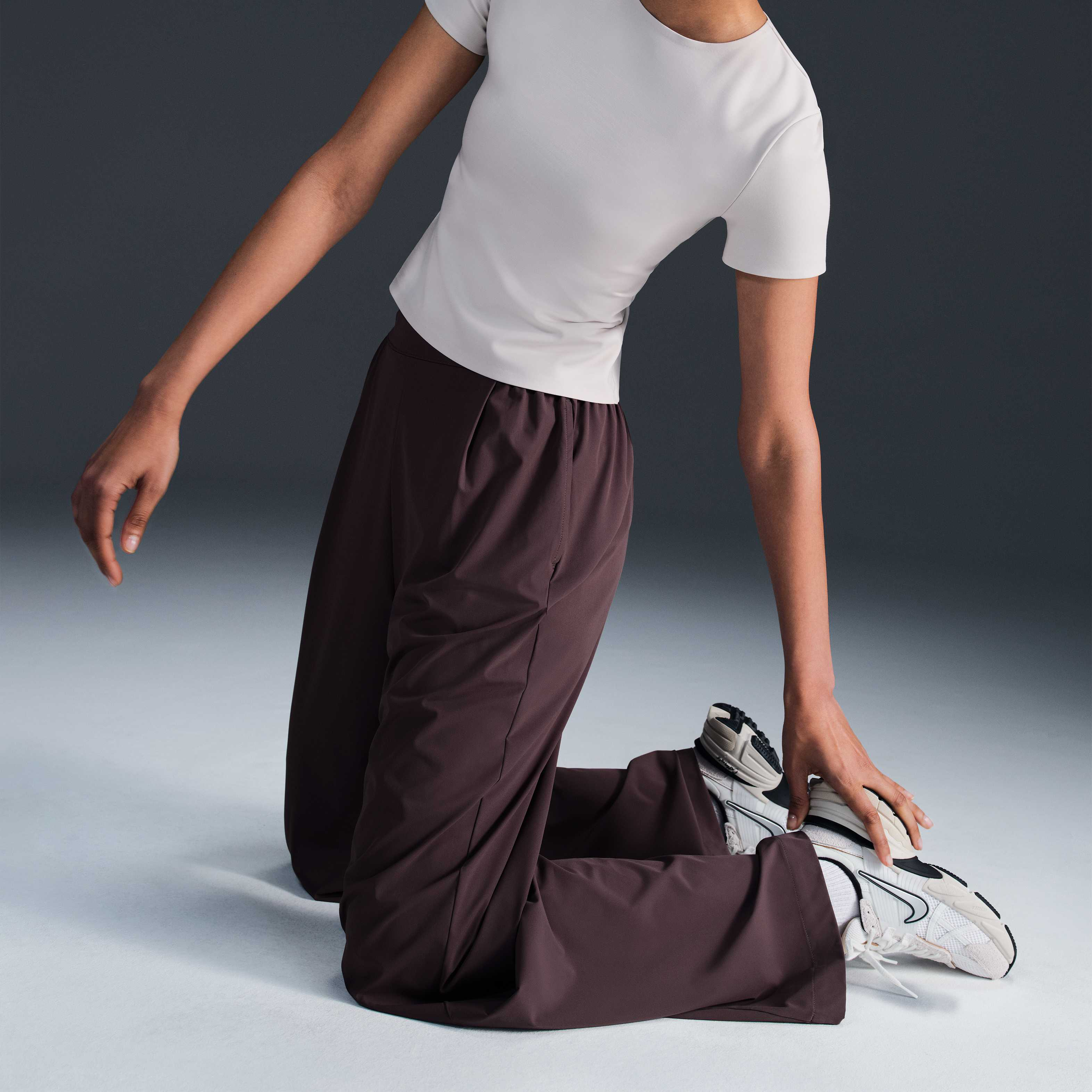 Nike 24.7 PerfectStretch image number 3