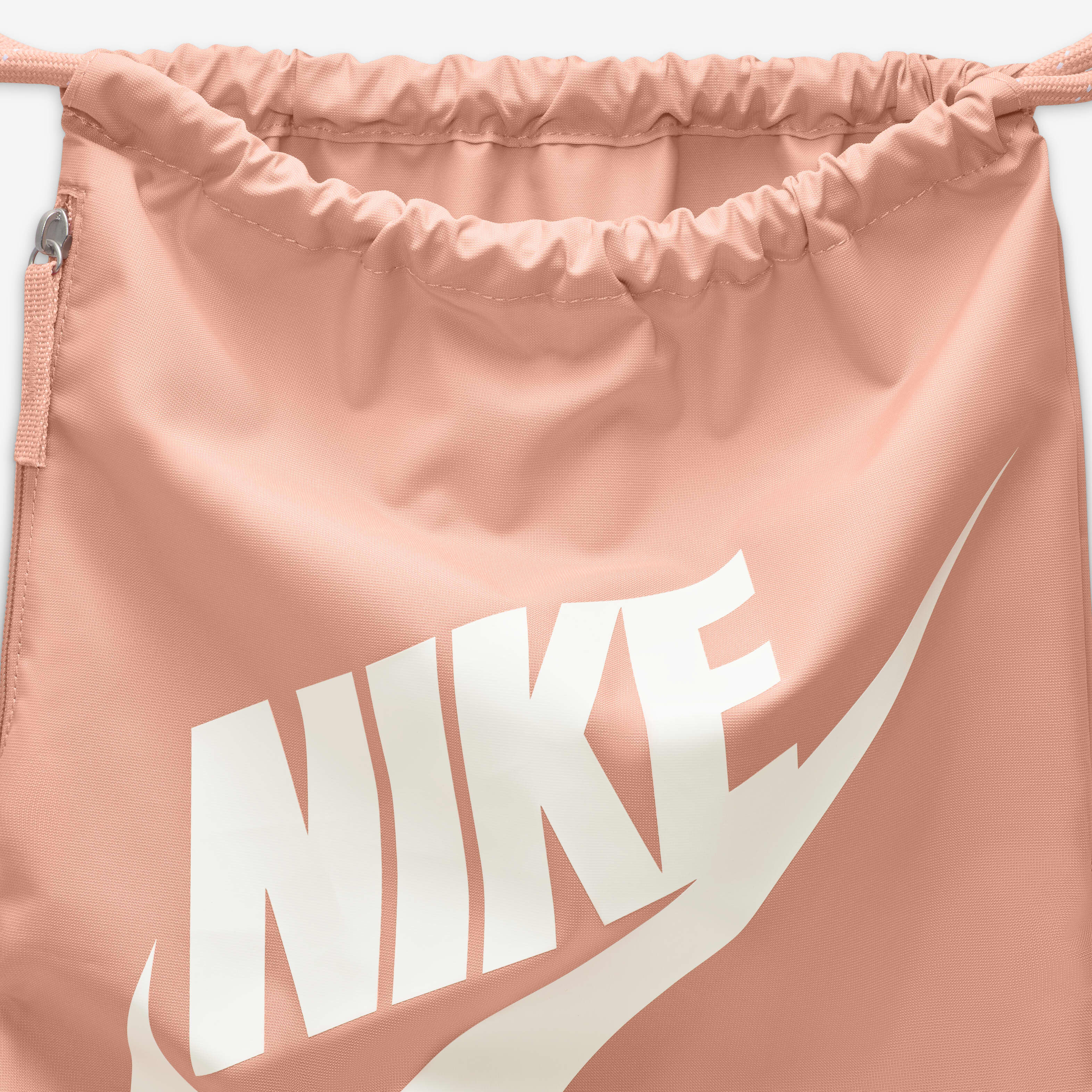 Nike Heritage image number 3