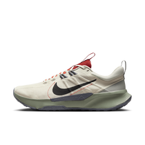 Nike hot sale trekking shoes