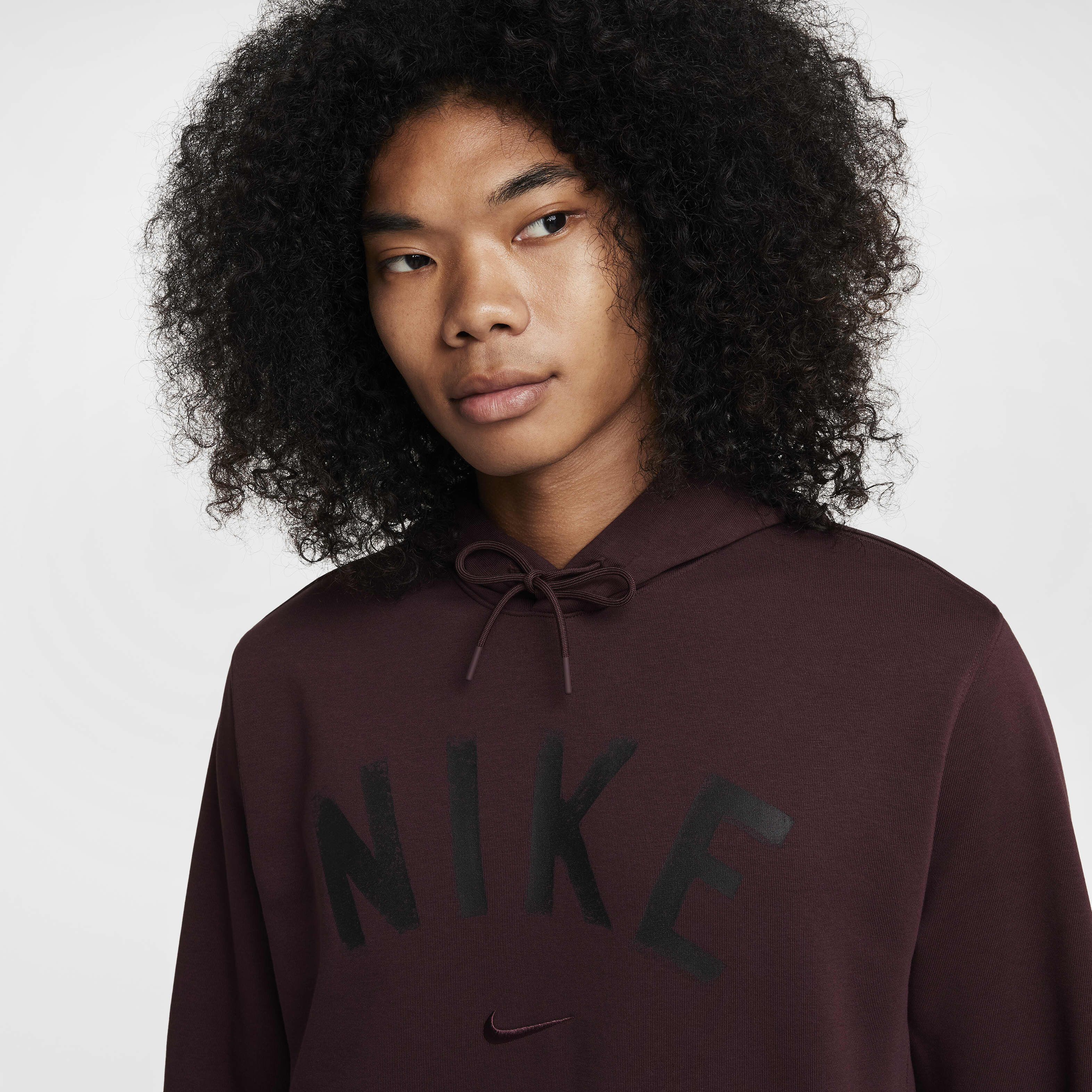 Buy Nike Swoosh Men s Dri FIT Fleece Pullover Fitness Hoodie Nike UAE Official