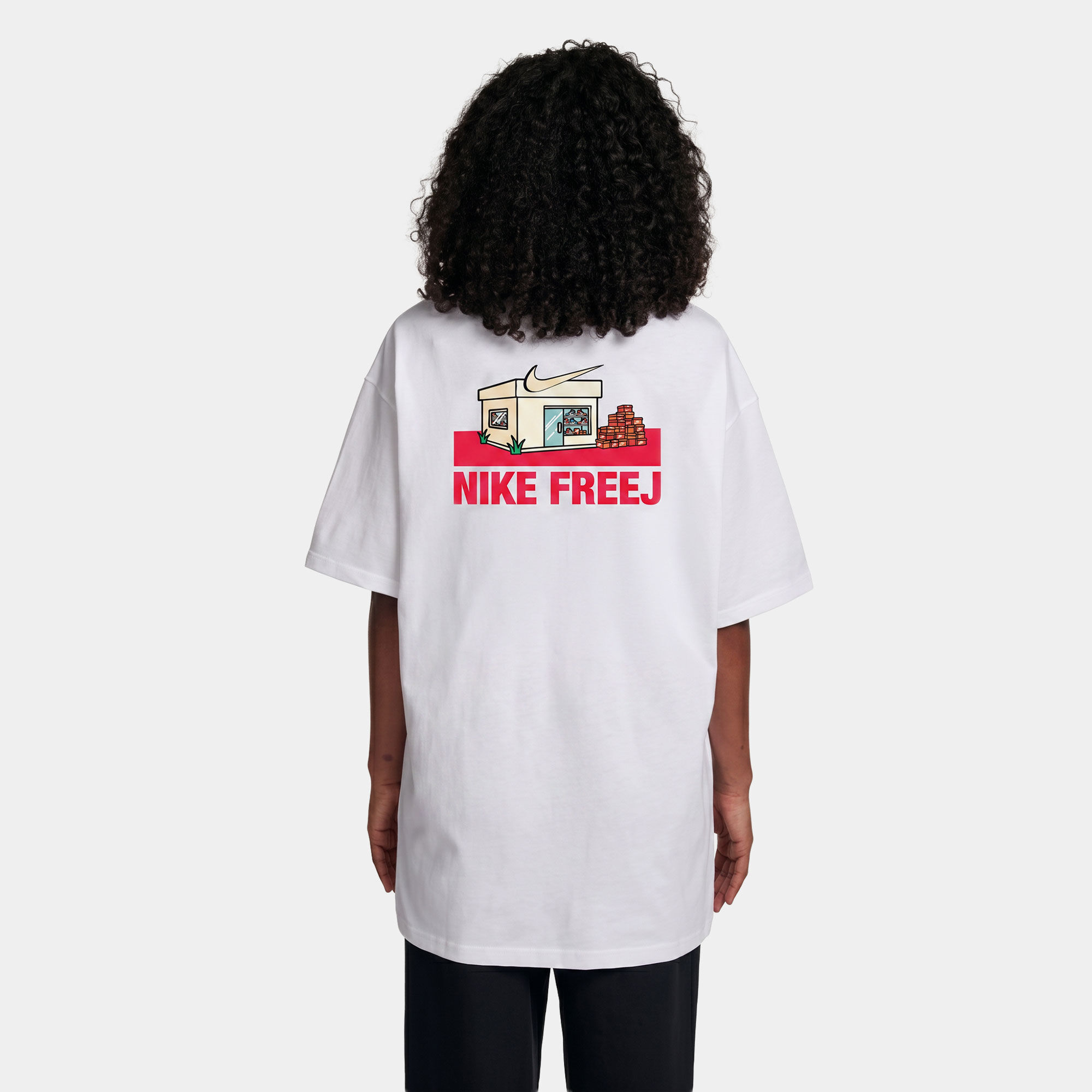 Nike City Tee - Dubai image number 4