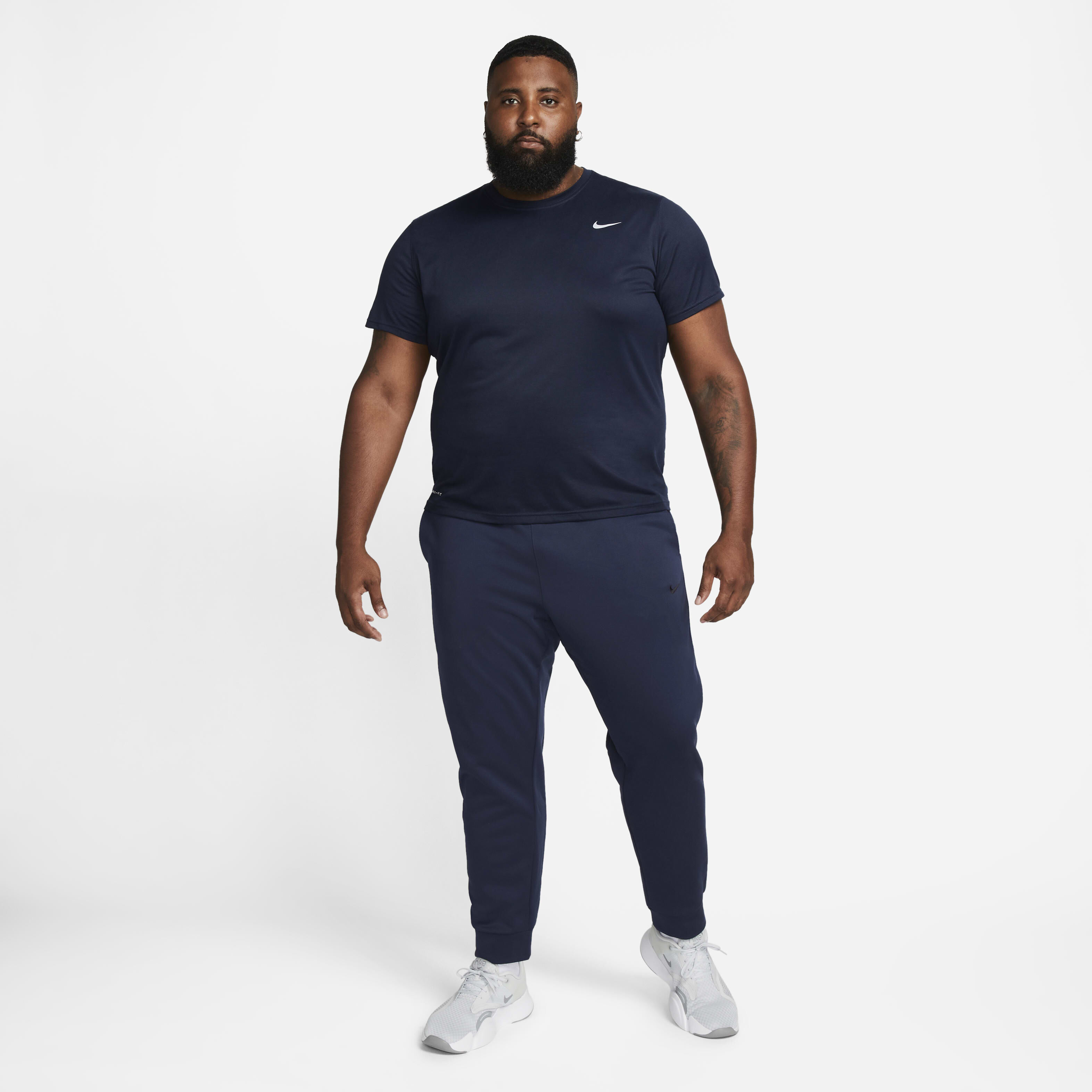 Buy Nike Therma Men s Therma FIT Tapered Fitness Trousers Nike UAE Official
