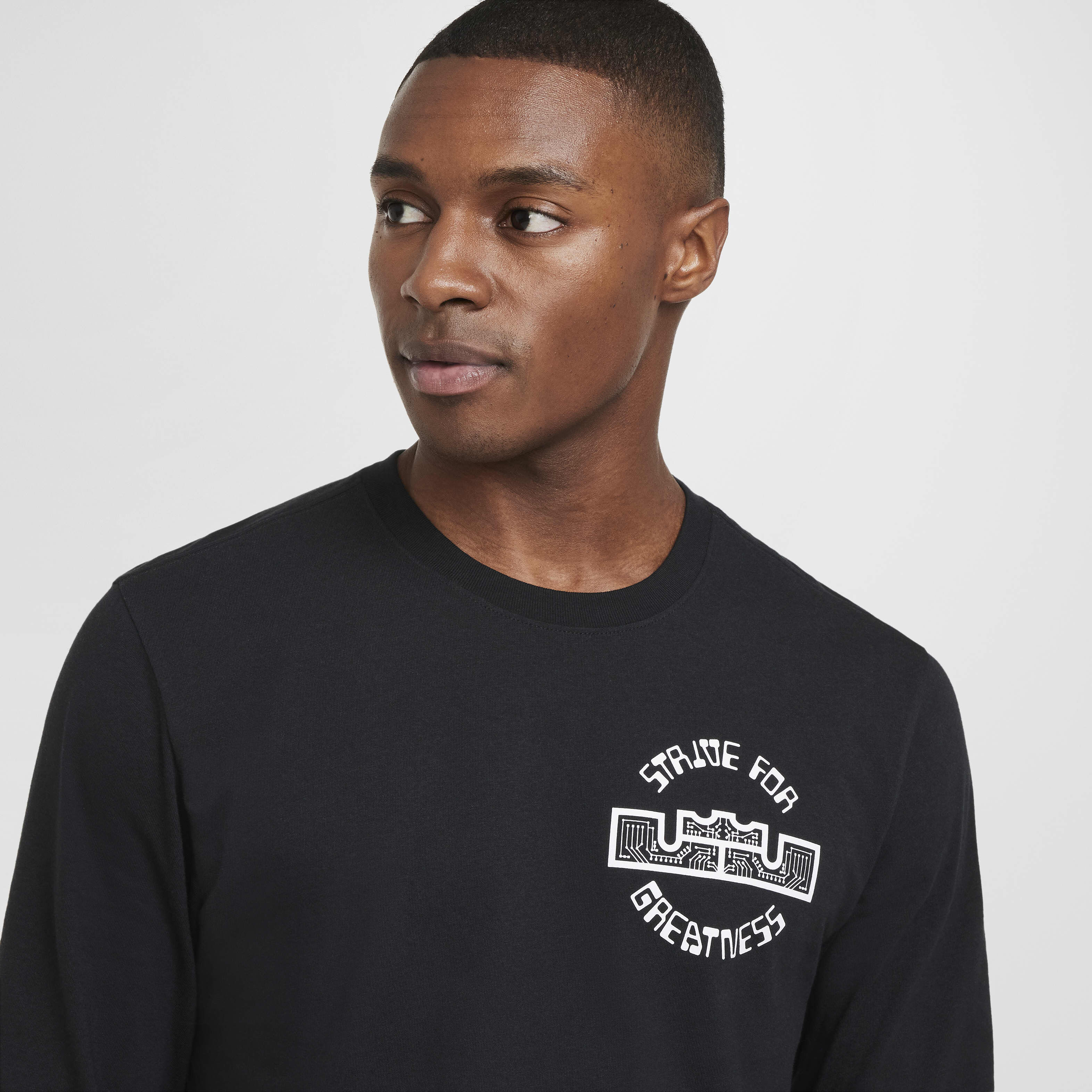 LeBron image number 2