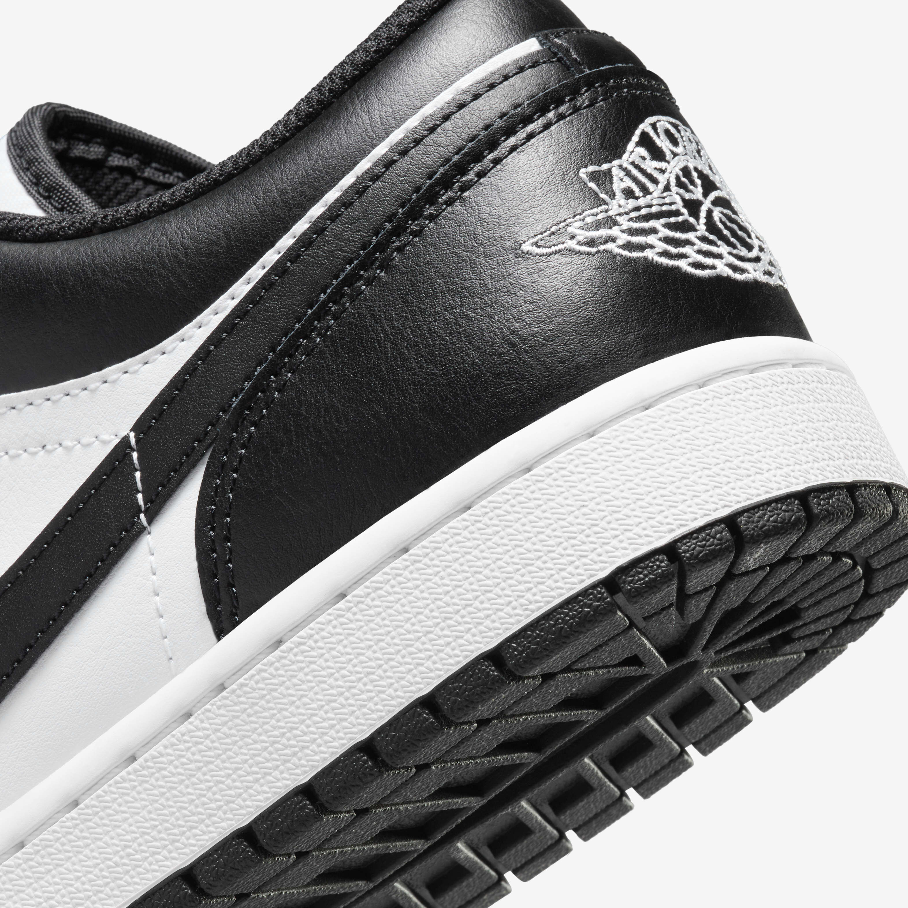 Air Jordan 1 Low image number 7