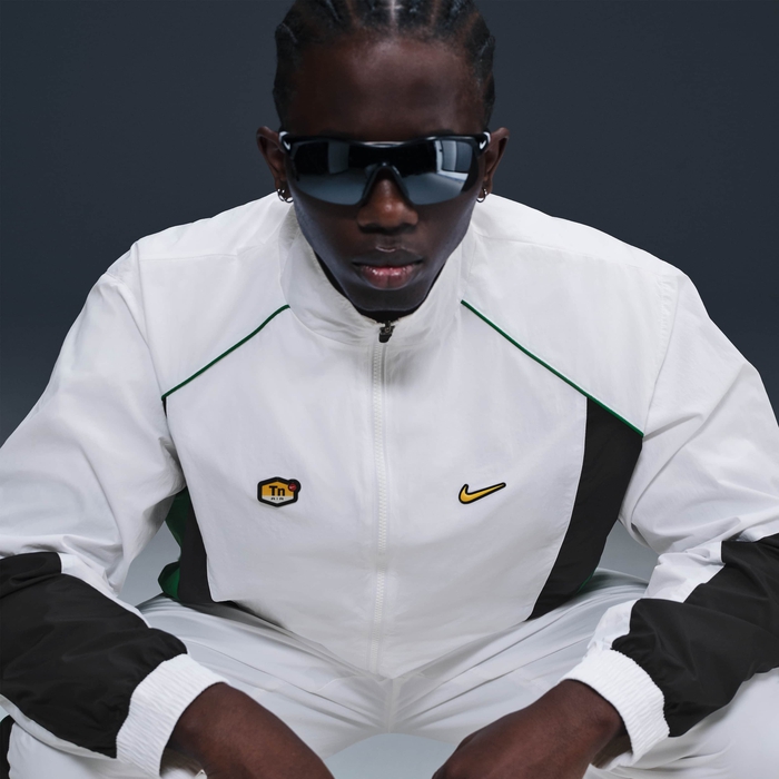 نايكي سبورتسوير image number 2 نايكي سبورتسوير image number 2