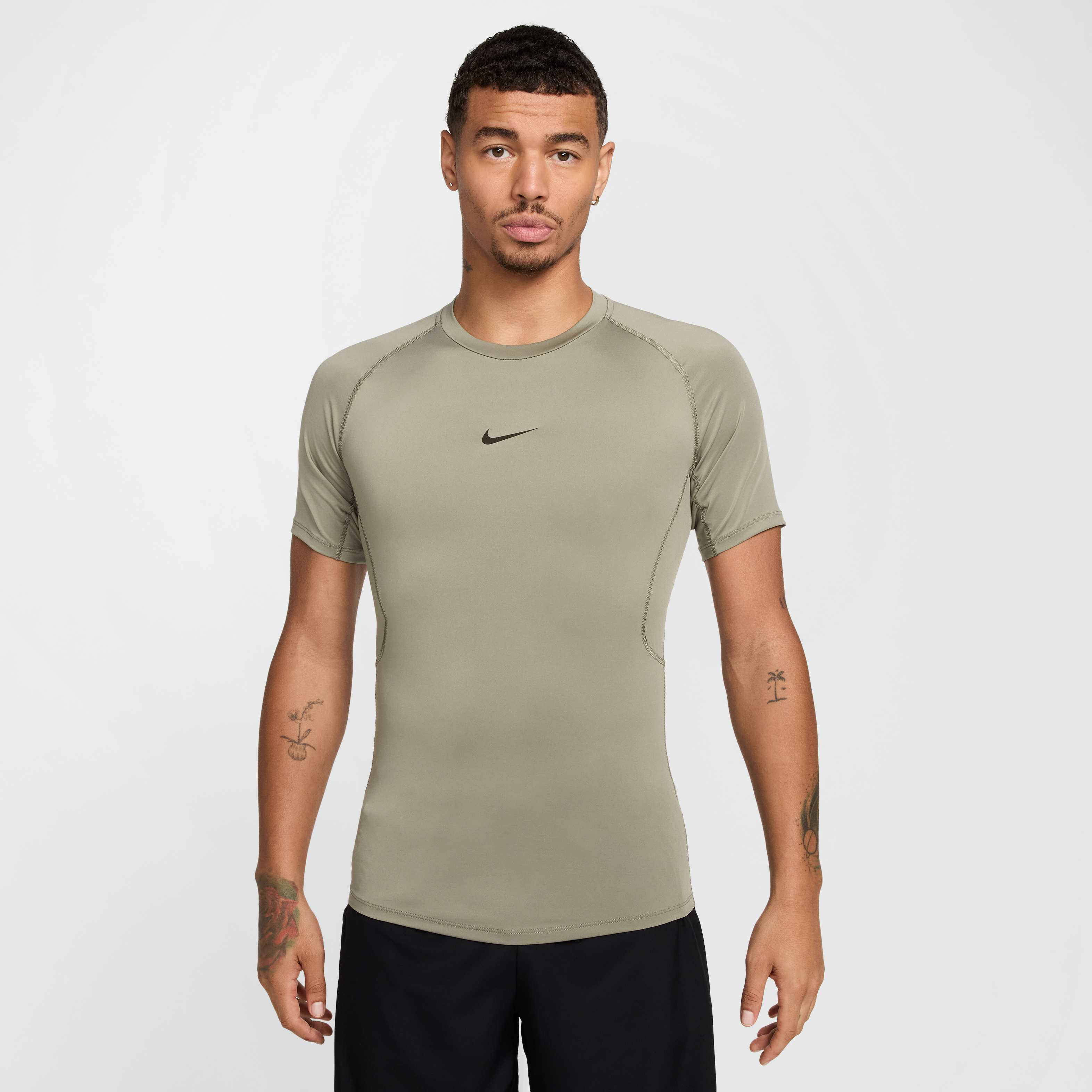 Nike Pro image number 0