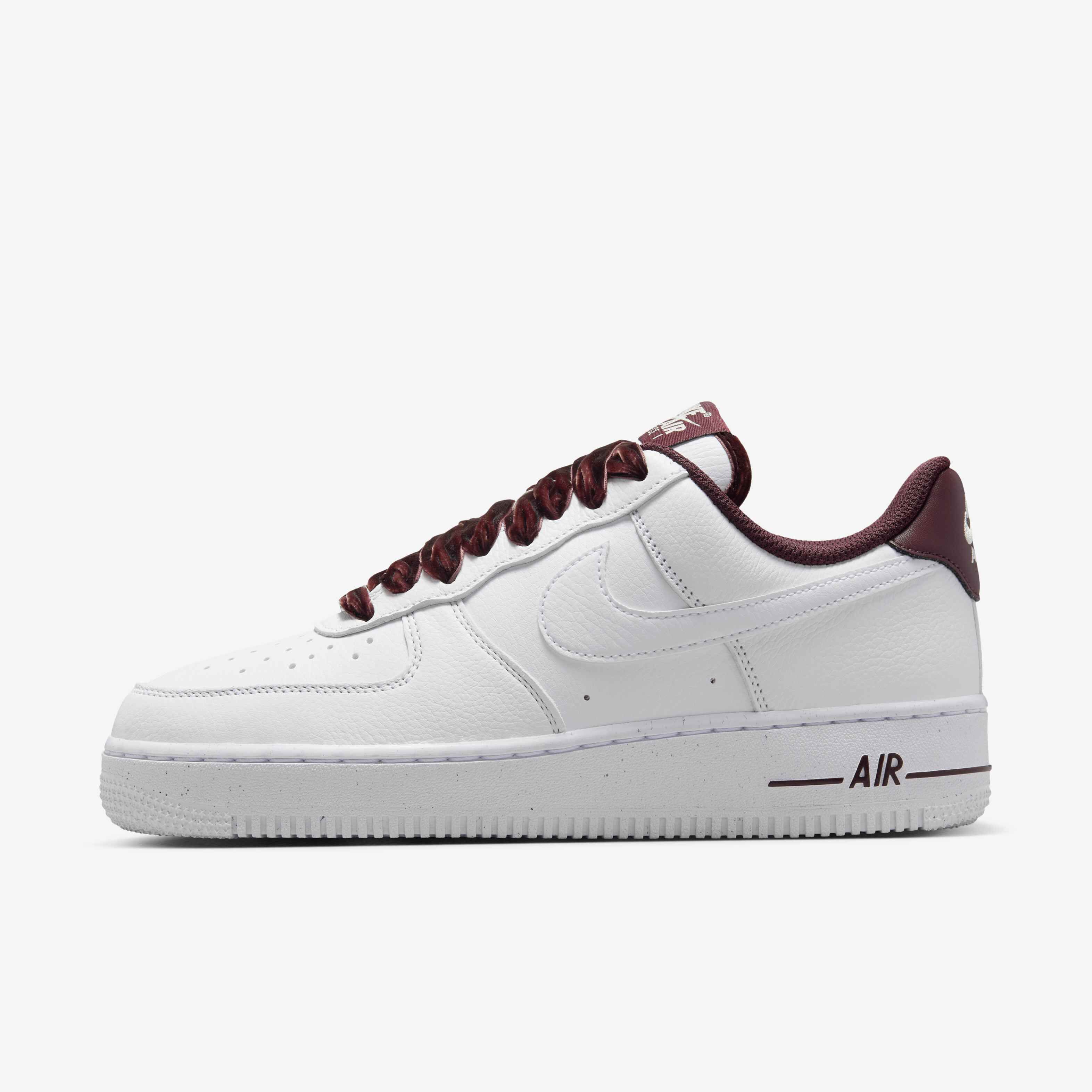 Nike Air Force 1 '07 Vintage image number 0