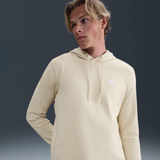 نايكي سبورتسوير كلوب