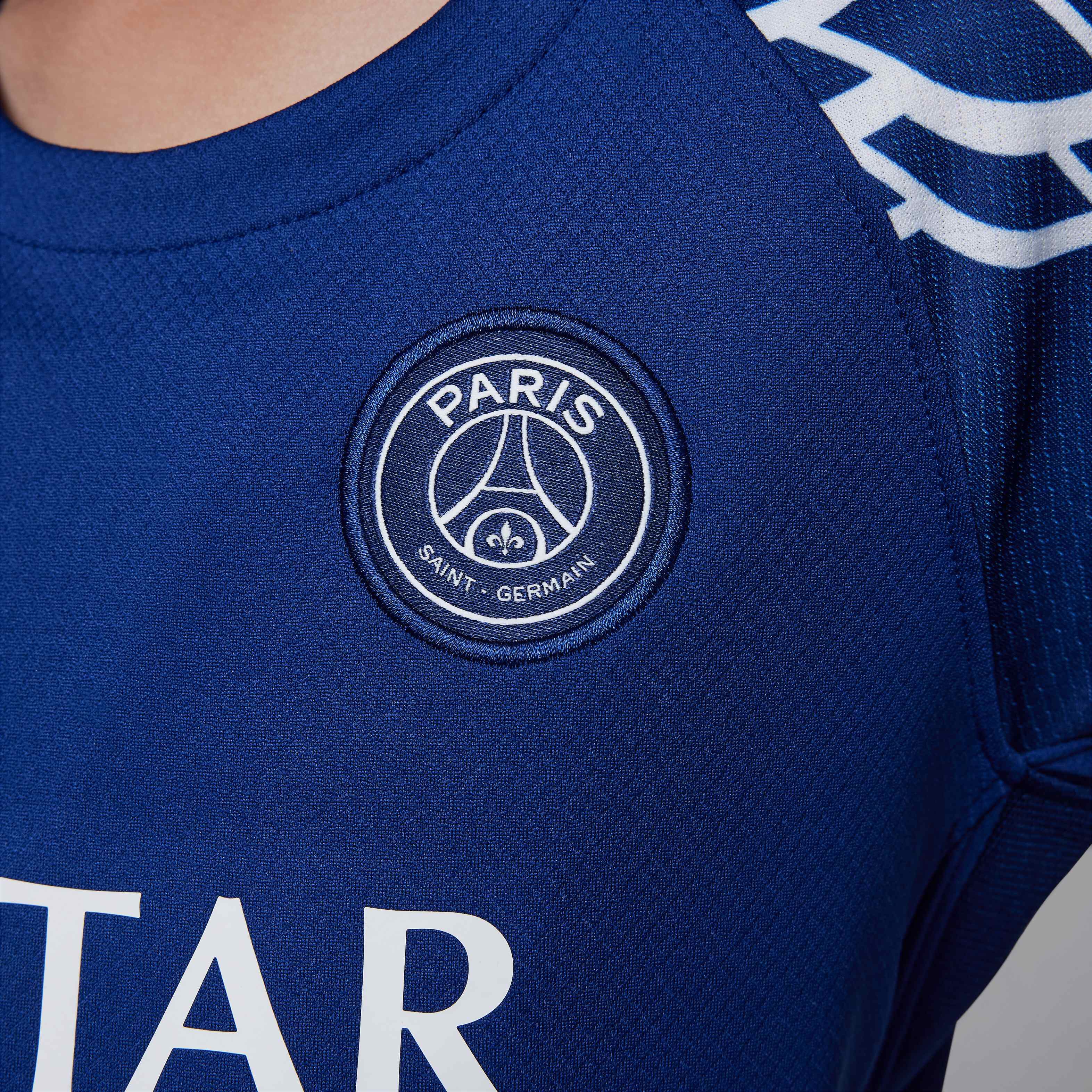 Paris Saint-Germain 2025 Stadium Fourth image number 5