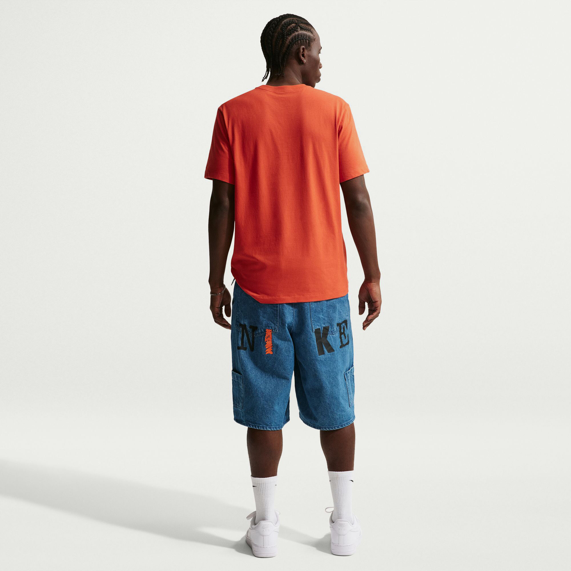 نايكي سبورتسوير سووش image number 1