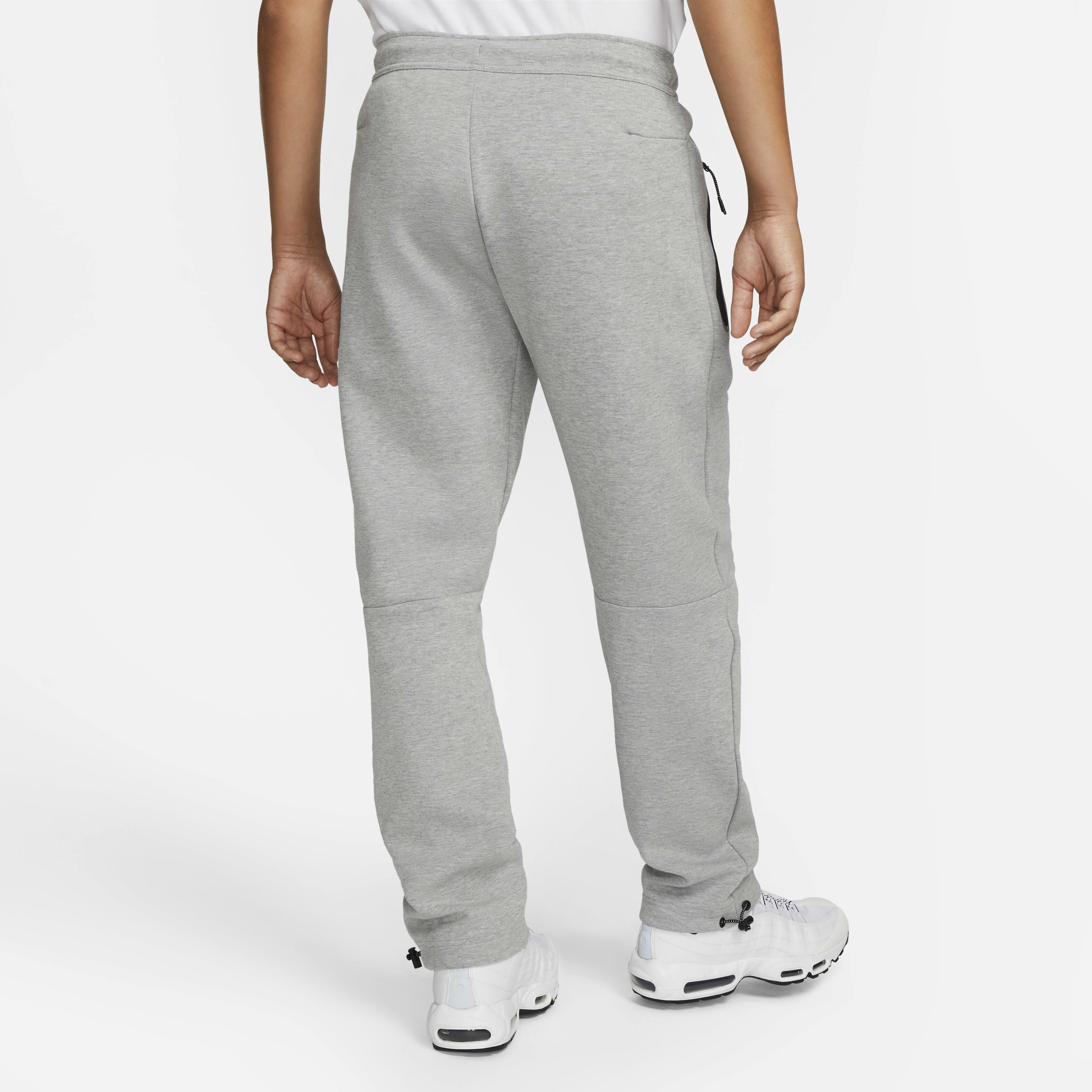 Nike Sportswear Tech Fleece image number 1