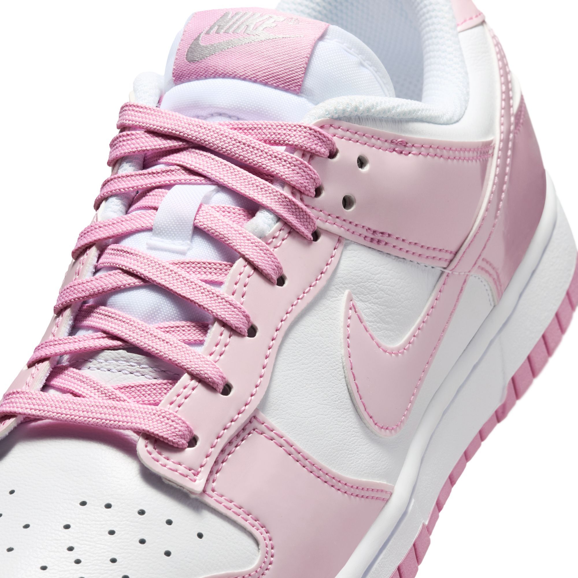 Nike Dunk Low SE Patent Leather image number 5