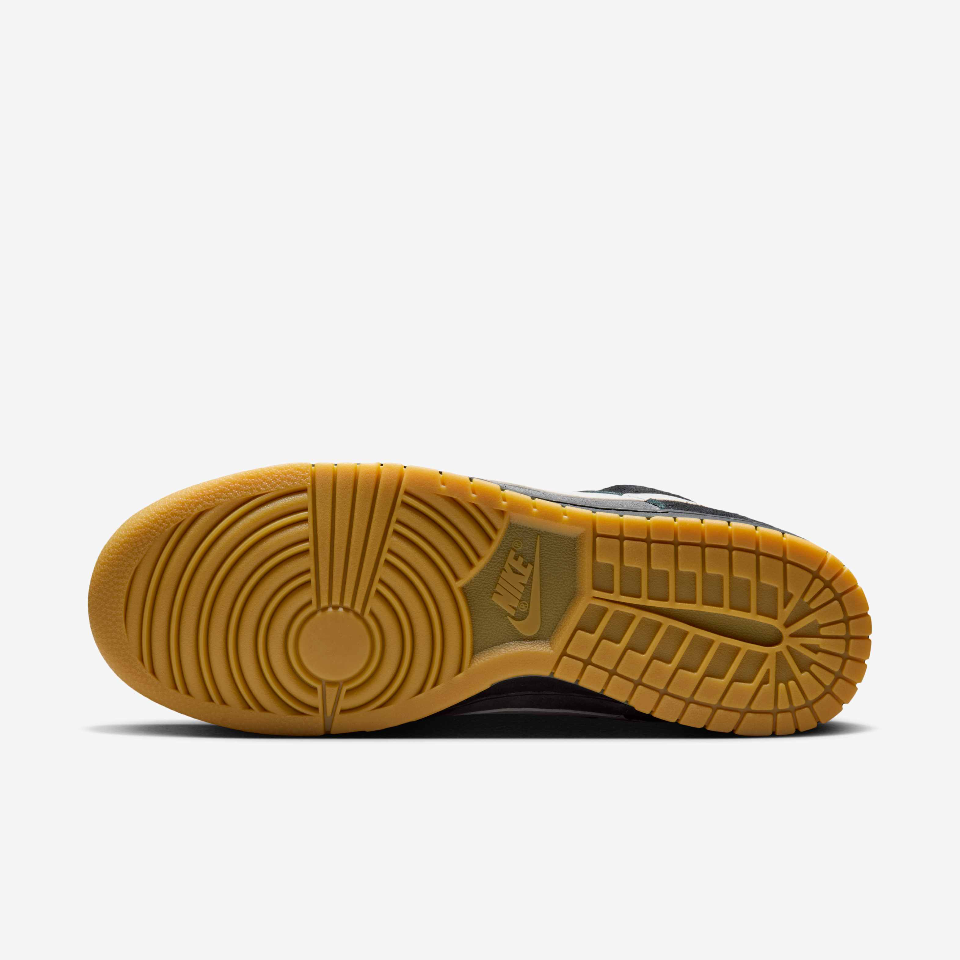 نايكي دانك لو ريترو اس اي image number 1