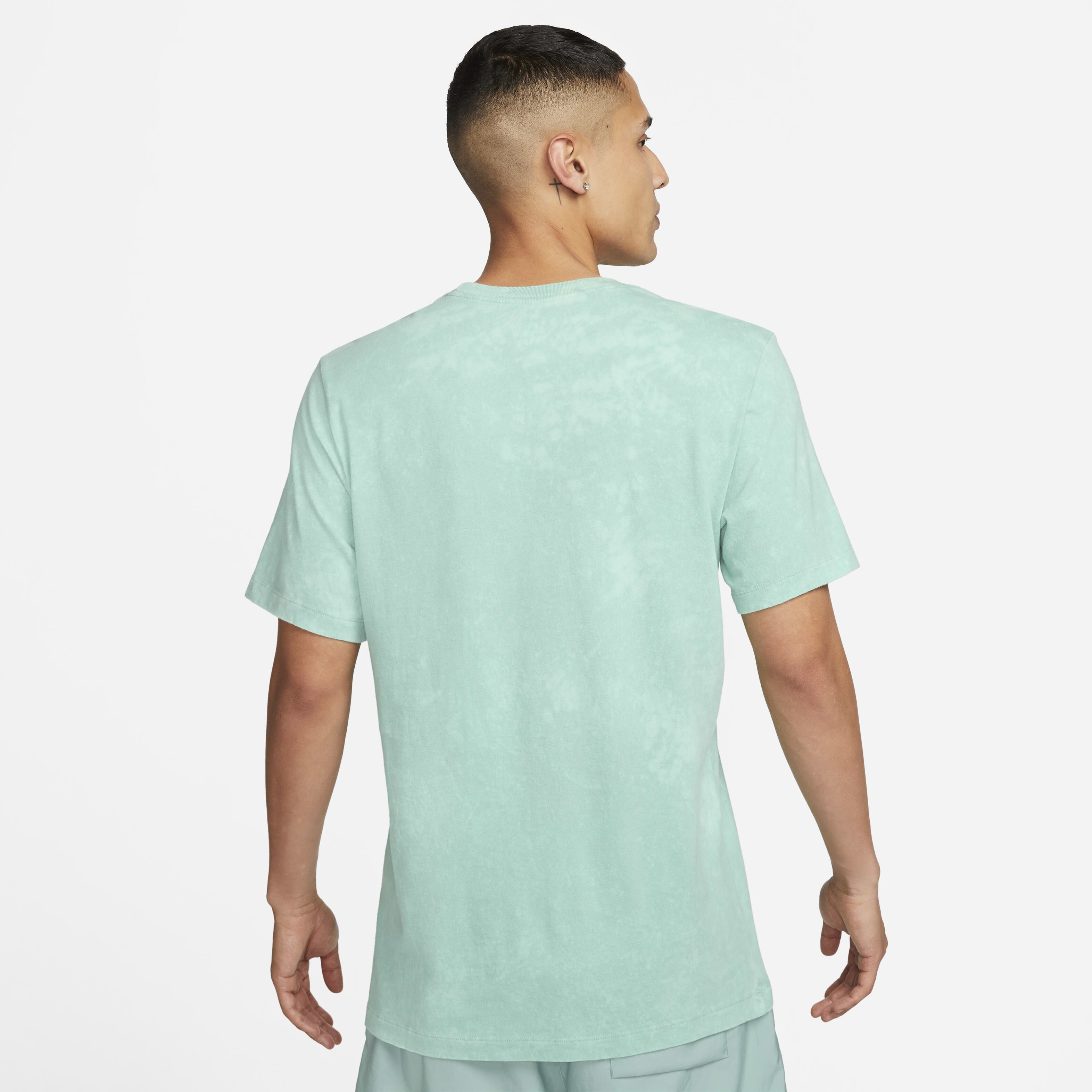 Nike Sportswear Club image number 1