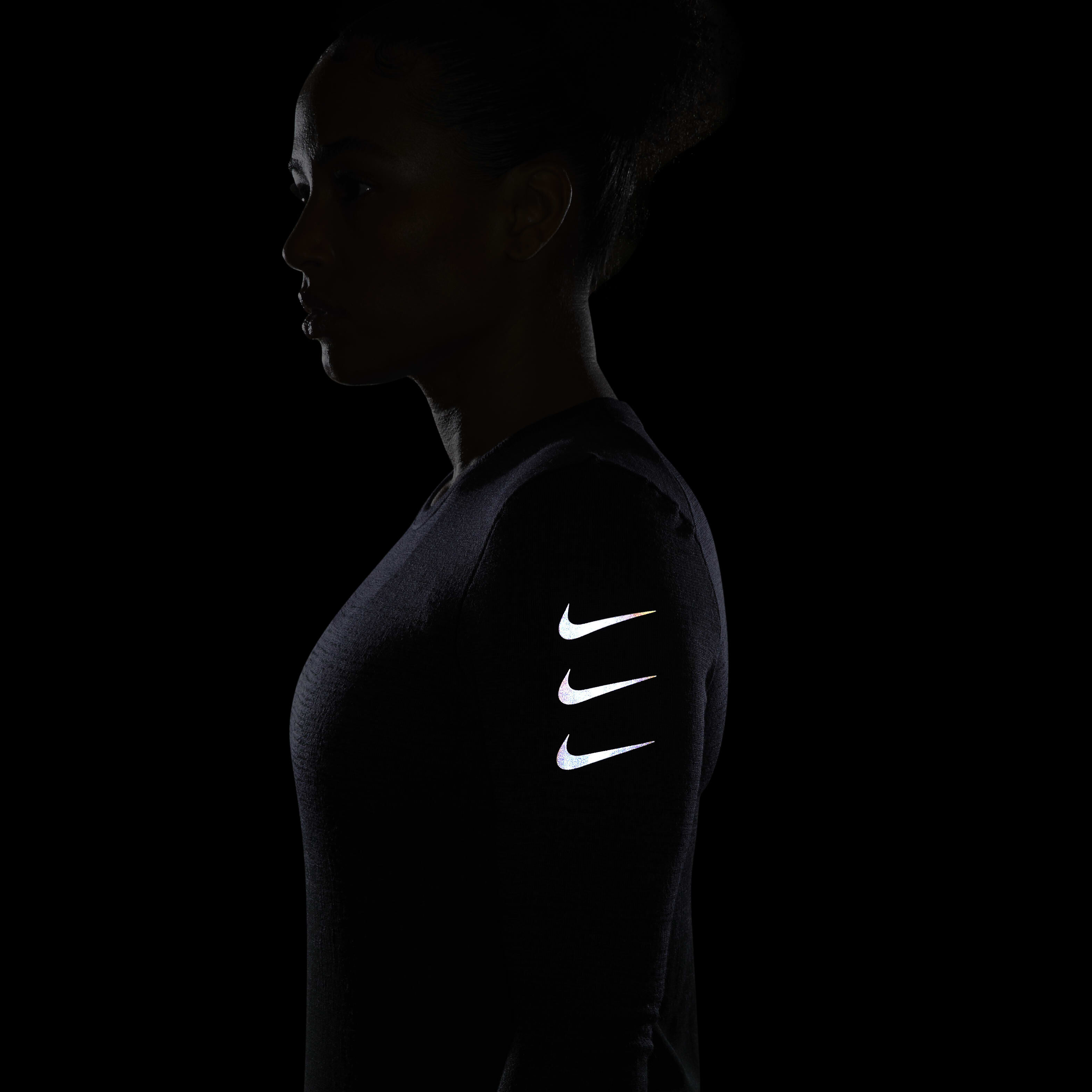 Nike Dri-FIT ADV Run Division image number 8