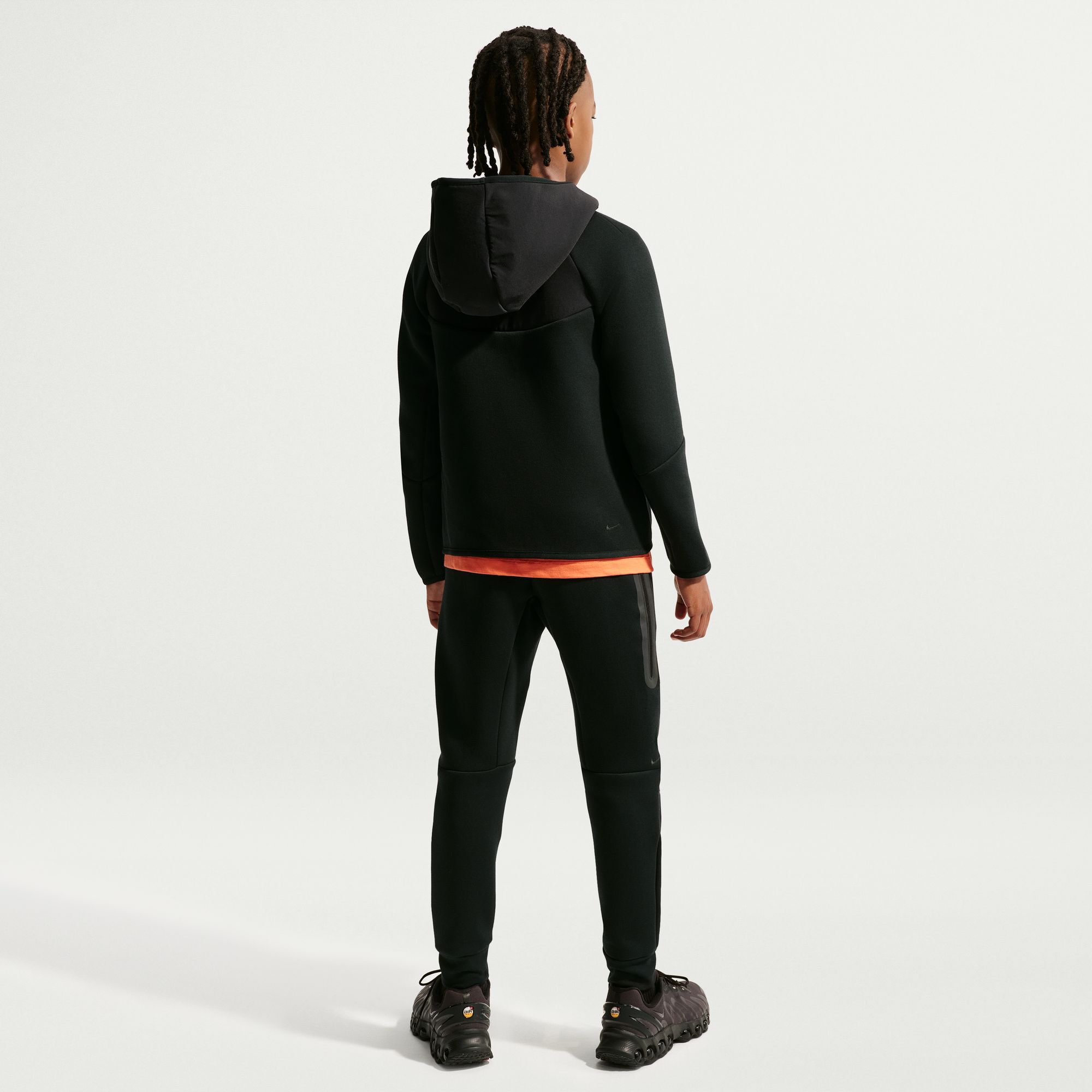 Nike Sportswear Tech Fleece image number 1
