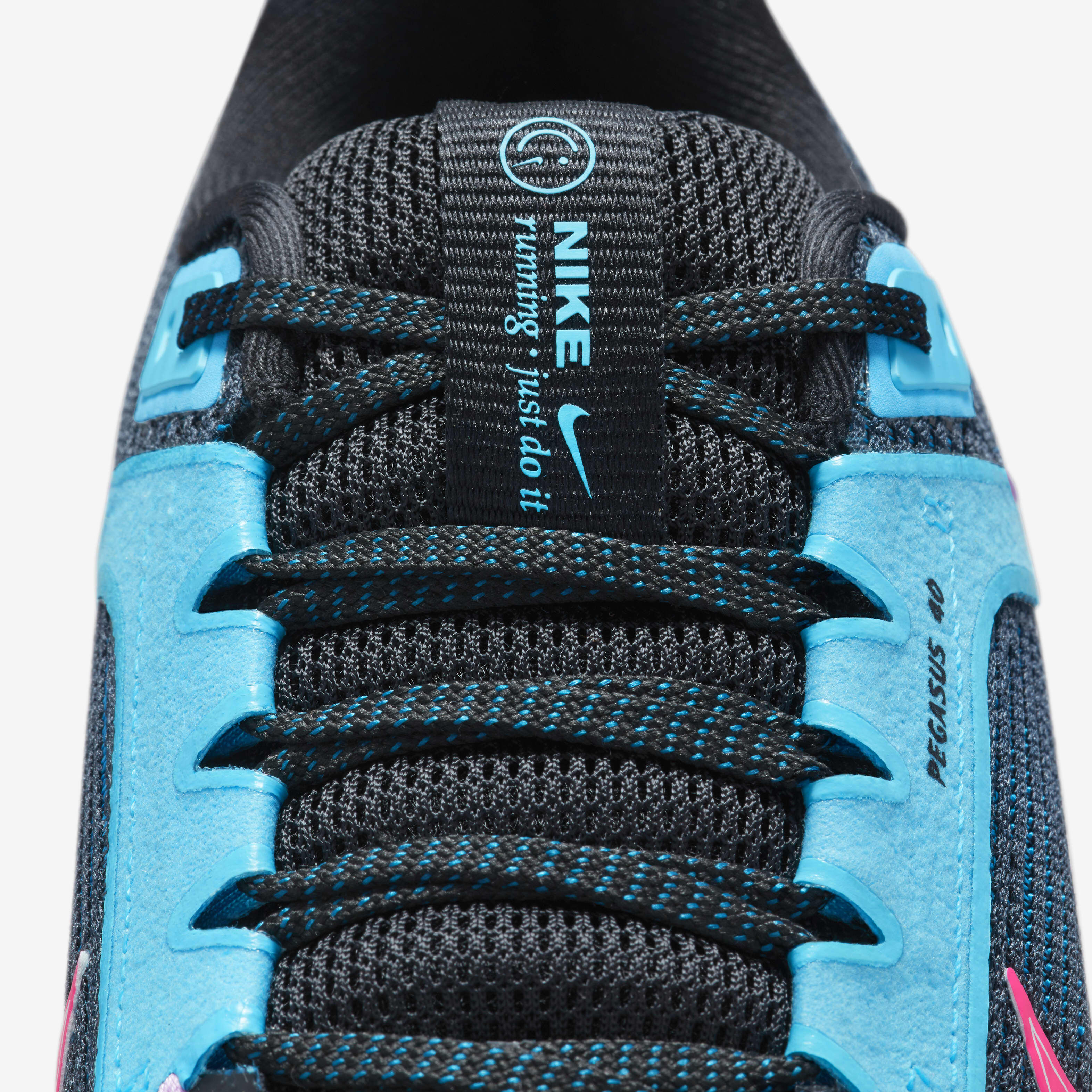 Nike Pegasus 40 SE image number 9