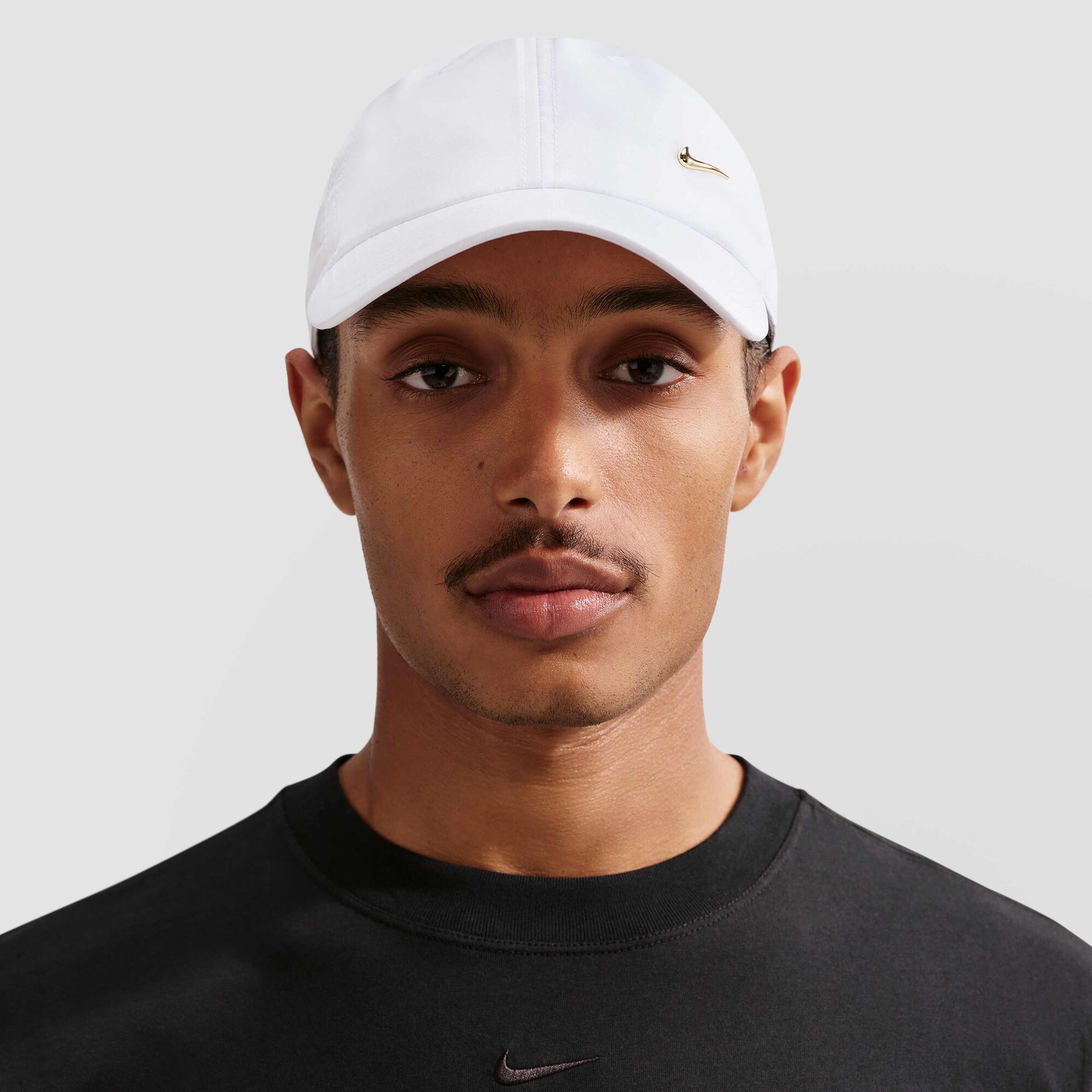 Zoom image