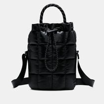 نايكي سبورتسوير بافل