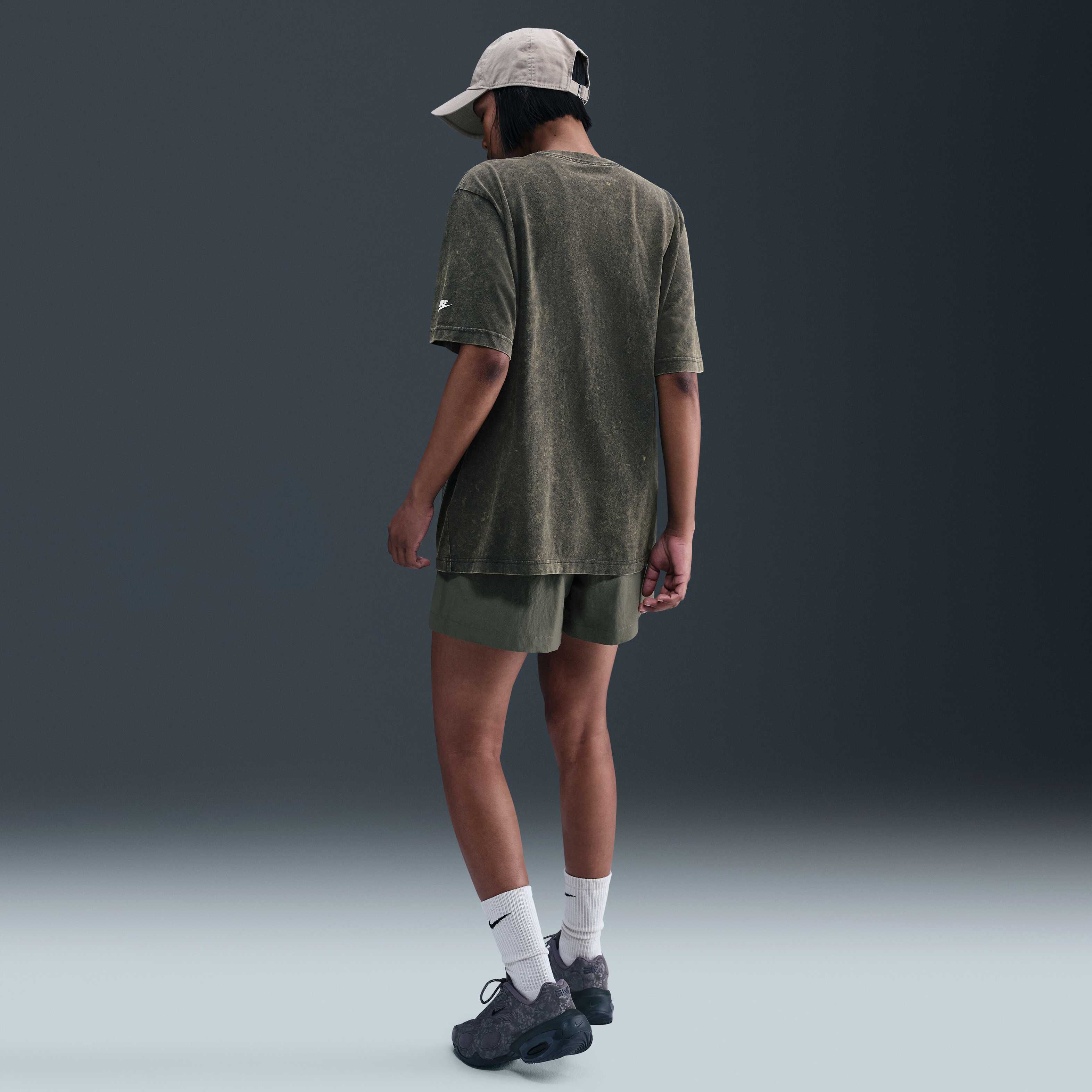 نايكي سبورتسوير كلاسيكس image number 4