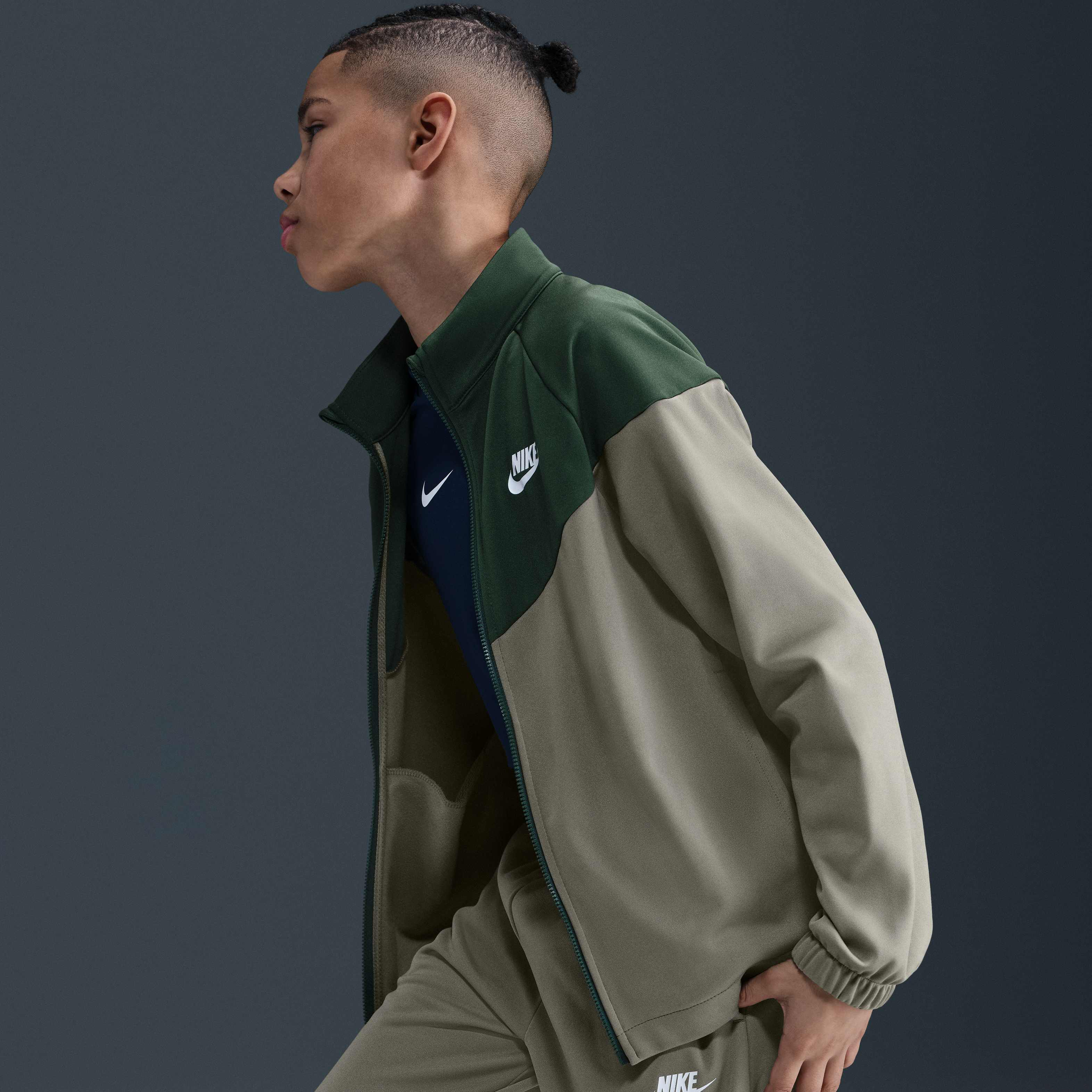 Nike Sportswear image number 4