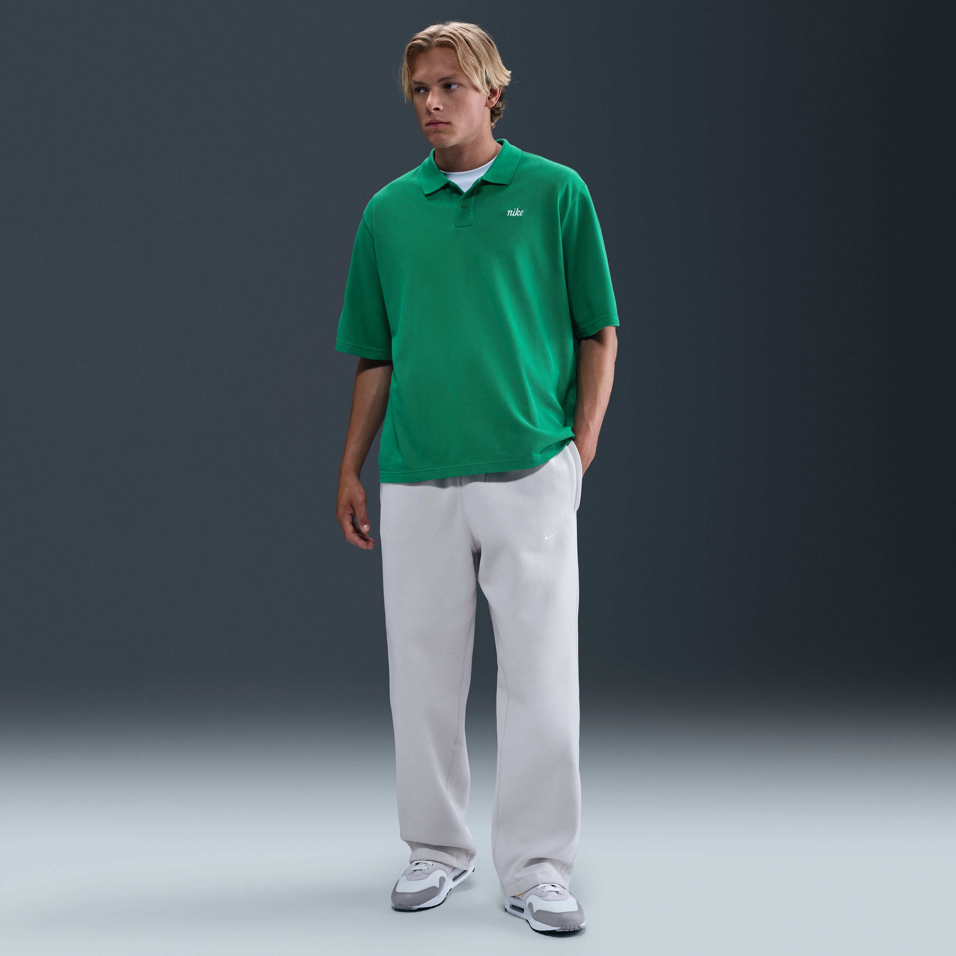 Nike Sportswear Club image number 3