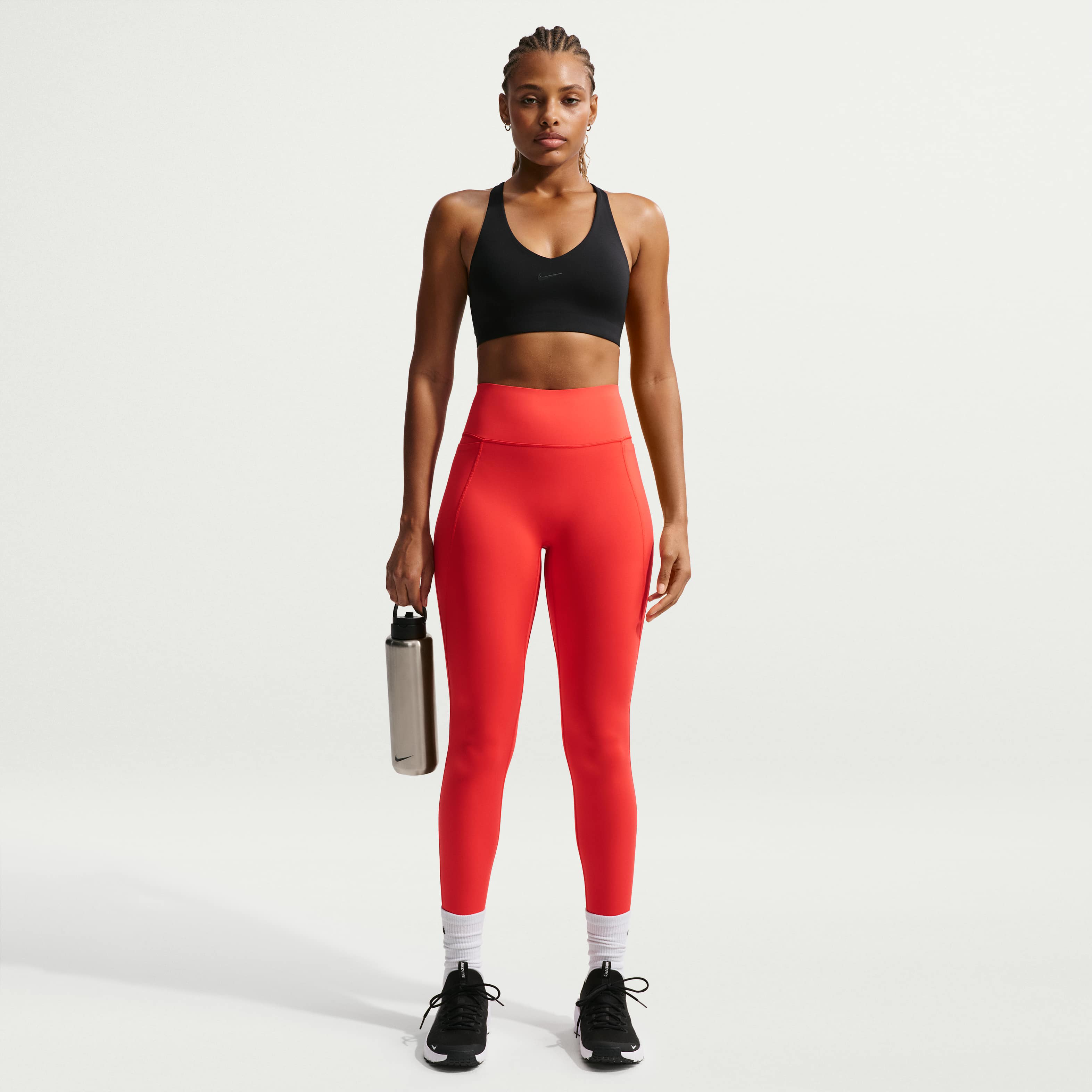 Nike Universa image number 0