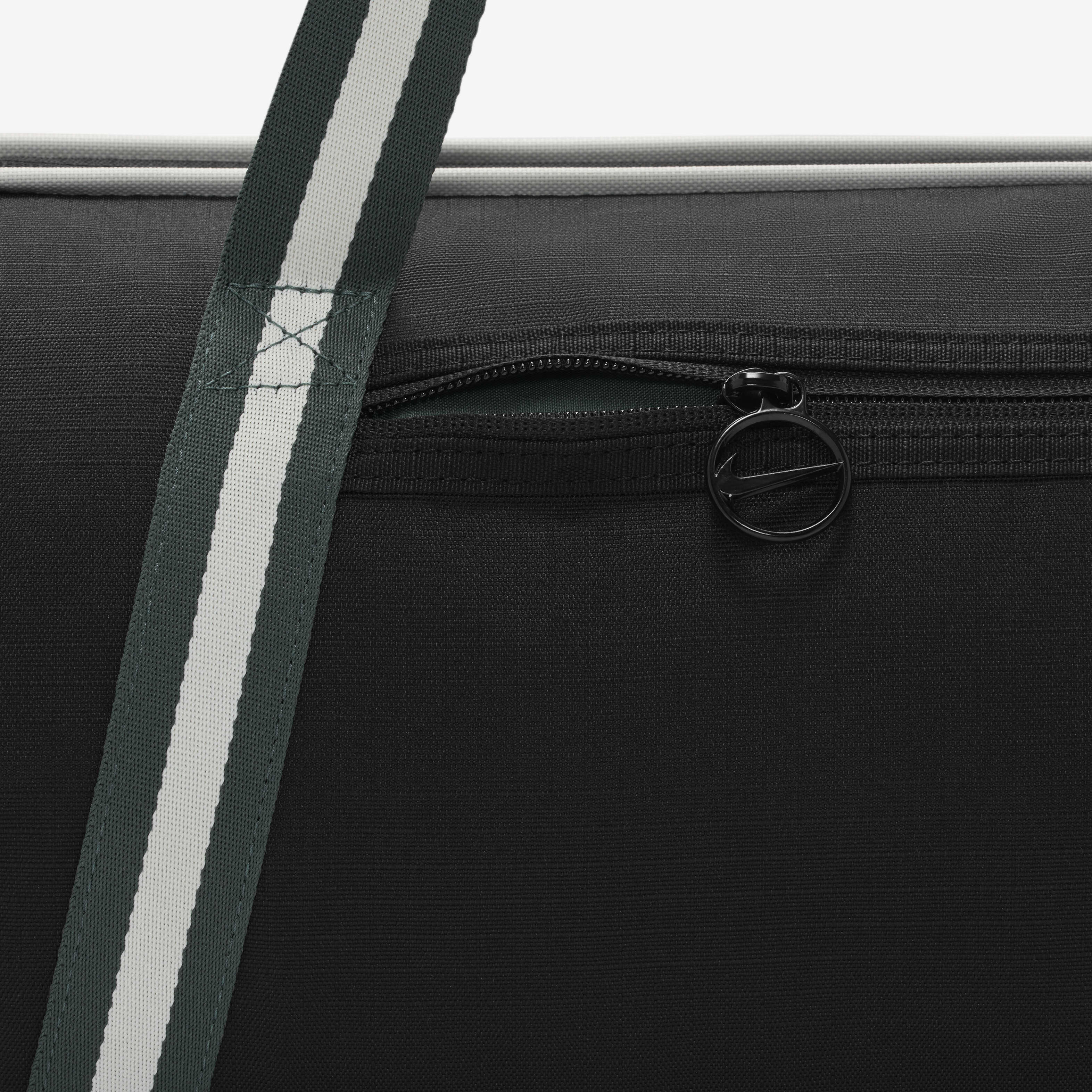 Nike Heritage image number 8